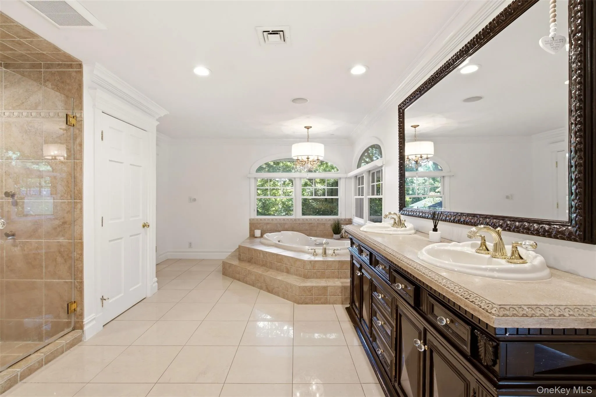 1 Winston Court, Huntington, NY, 5 Bedrooms Bedrooms, 13 Rooms Rooms,3 BathroomsBathrooms,Residential,For Rent,Winston,0,1029677 1 Winston Court, Huntington, NY, 5 Bedrooms Bedrooms, 13 Rooms Rooms,3 BathroomsBathrooms,Residential,For Rent,Winston,0,1029677