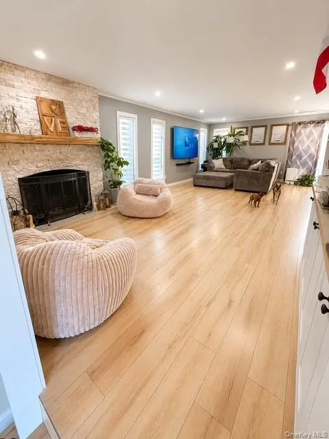 639 Elmwood Road, West Babylon, NY, 3 Bedrooms Bedrooms, 4 Rooms Rooms,2 BathroomsBathrooms,Residential,For Rent,Elmwood,0,1029682 639 Elmwood Road, West Babylon, NY, 3 Bedrooms Bedrooms, 4 Rooms Rooms,2 BathroomsBathrooms,Residential,For Rent,Elmwood,0,1029682