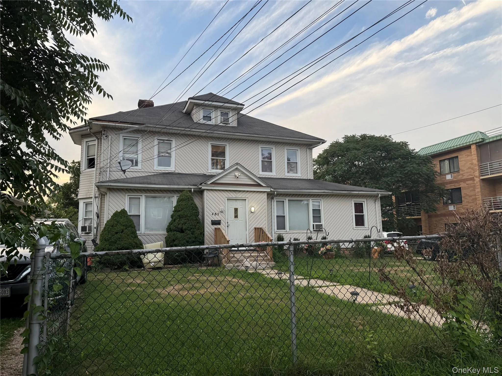 151 Amherst Street, Hempstead, NY, 6 Bedrooms Bedrooms, 11 Rooms Rooms,2 BathroomsBathrooms,Residential,For Rent,Amherst,0,1029686 151 Amherst Street, Hempstead, NY, 6 Bedrooms Bedrooms, 11 Rooms Rooms,2 BathroomsBathrooms,Residential,For Rent,Amherst,0,1029686