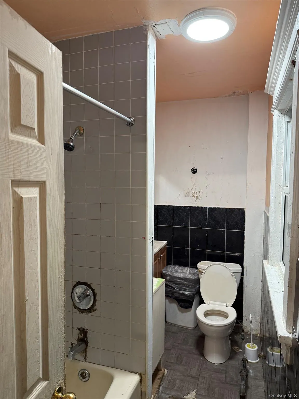 151 Amherst Street, Hempstead, NY, 6 Bedrooms Bedrooms, 11 Rooms Rooms,2 BathroomsBathrooms,Residential,For Rent,Amherst,0,1029686 151 Amherst Street, Hempstead, NY, 6 Bedrooms Bedrooms, 11 Rooms Rooms,2 BathroomsBathrooms,Residential,For Rent,Amherst,0,1029686