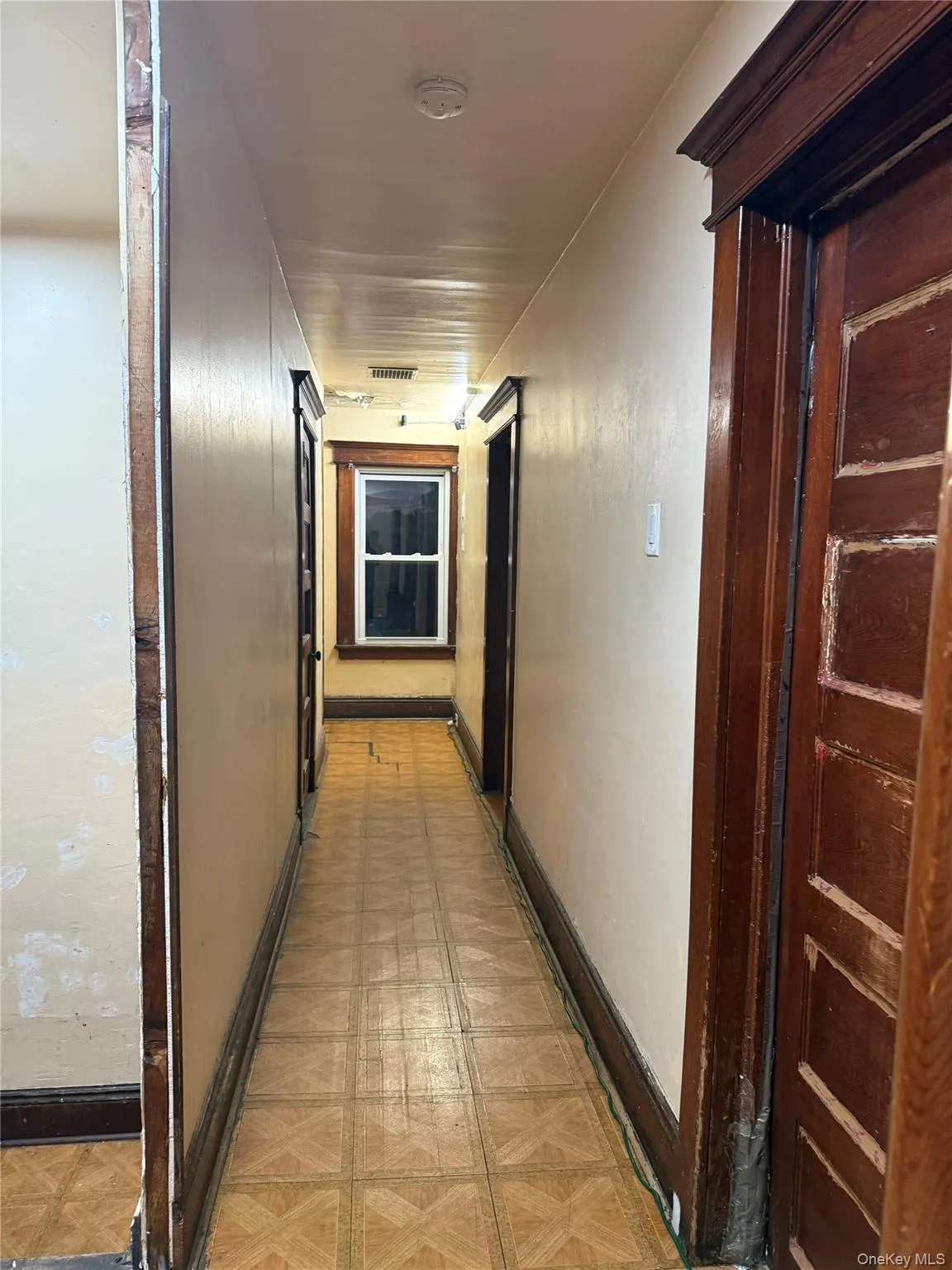 151 Amherst Street, Hempstead, NY, 6 Bedrooms Bedrooms, 11 Rooms Rooms,2 BathroomsBathrooms,Residential,For Rent,Amherst,0,1029686 151 Amherst Street, Hempstead, NY, 6 Bedrooms Bedrooms, 11 Rooms Rooms,2 BathroomsBathrooms,Residential,For Rent,Amherst,0,1029686
