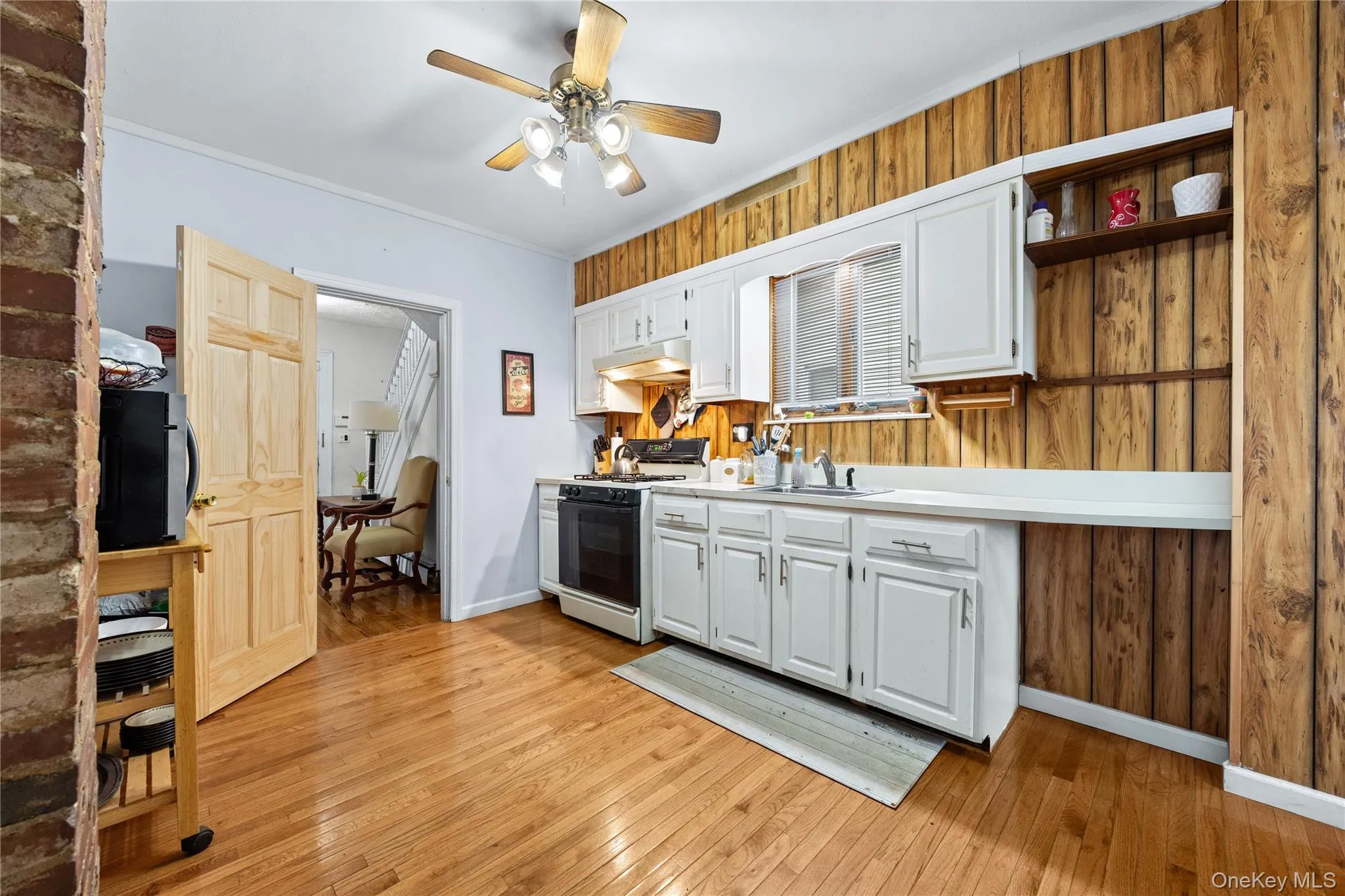 22 Devine Street, Hempstead, NY, 4 Bedrooms Bedrooms, 7 Rooms Rooms,2 BathroomsBathrooms,Residential,For Rent,Devine,0,1029687 22 Devine Street, Hempstead, NY, 4 Bedrooms Bedrooms, 7 Rooms Rooms,2 BathroomsBathrooms,Residential,For Rent,Devine,0,1029687