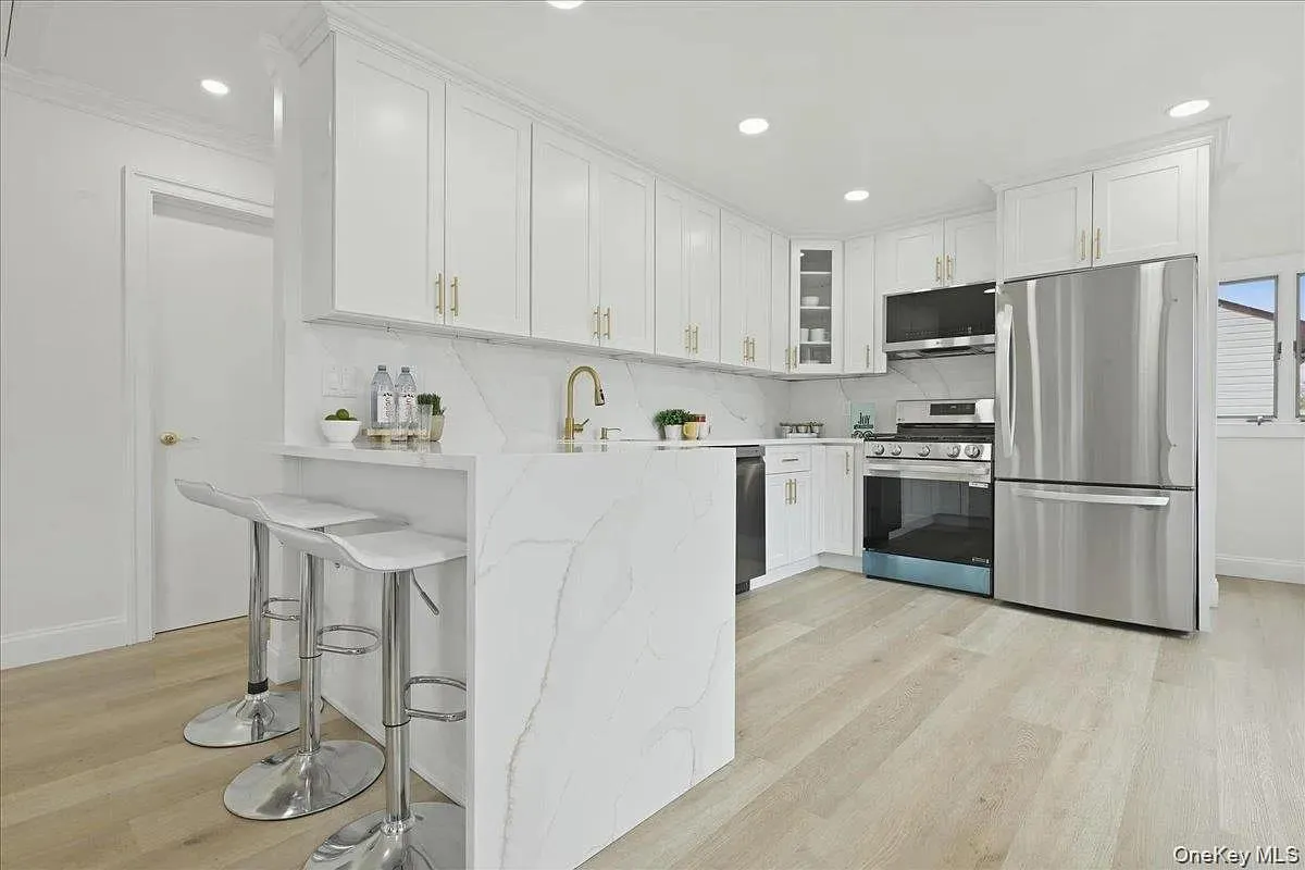 84 Fordham Road, Oyster Bay, NY, 3 Bedrooms Bedrooms, 5 Rooms Rooms,2 BathroomsBathrooms,Residential,For Rent,Fordham,0,1029689 84 Fordham Road, Oyster Bay, NY, 3 Bedrooms Bedrooms, 5 Rooms Rooms,2 BathroomsBathrooms,Residential,For Rent,Fordham,0,1029689