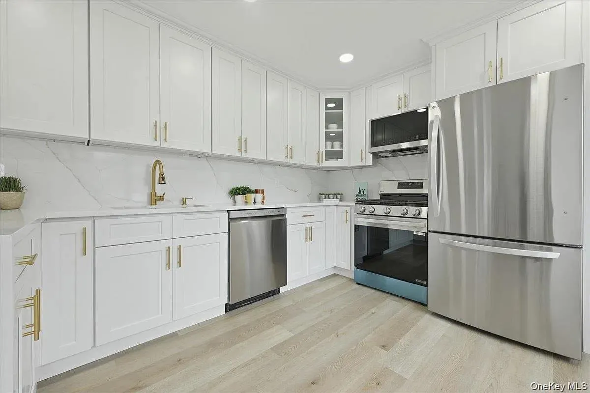 84 Fordham Road, Oyster Bay, NY, 3 Bedrooms Bedrooms, 5 Rooms Rooms,2 BathroomsBathrooms,Residential,For Rent,Fordham,0,1029689 84 Fordham Road, Oyster Bay, NY, 3 Bedrooms Bedrooms, 5 Rooms Rooms,2 BathroomsBathrooms,Residential,For Rent,Fordham,0,1029689