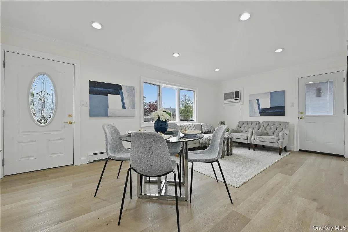 84 Fordham Road, Oyster Bay, NY, 3 Bedrooms Bedrooms, 5 Rooms Rooms,2 BathroomsBathrooms,Residential,For Rent,Fordham,0,1029689 84 Fordham Road, Oyster Bay, NY, 3 Bedrooms Bedrooms, 5 Rooms Rooms,2 BathroomsBathrooms,Residential,For Rent,Fordham,0,1029689