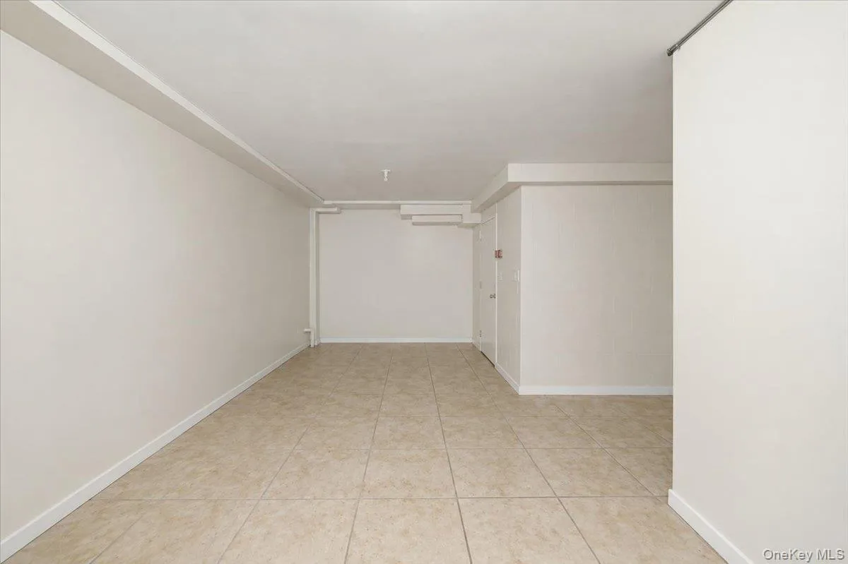 918 Summit Avenue, New York, NY, 6 Bedrooms Bedrooms, 12 Rooms Rooms,4 BathroomsBathrooms,Residential,For Rent,Summit,0,1029698 918 Summit Avenue, New York, NY, 6 Bedrooms Bedrooms, 12 Rooms Rooms,4 BathroomsBathrooms,Residential,For Rent,Summit,0,1029698