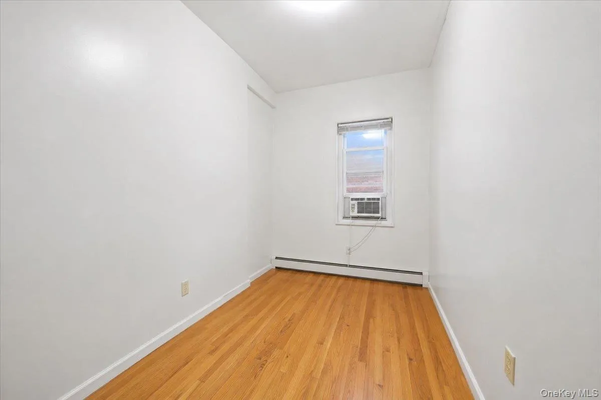 918 Summit Avenue, New York, NY, 6 Bedrooms Bedrooms, 12 Rooms Rooms,4 BathroomsBathrooms,Residential,For Rent,Summit,0,1029698 918 Summit Avenue, New York, NY, 6 Bedrooms Bedrooms, 12 Rooms Rooms,4 BathroomsBathrooms,Residential,For Rent,Summit,0,1029698