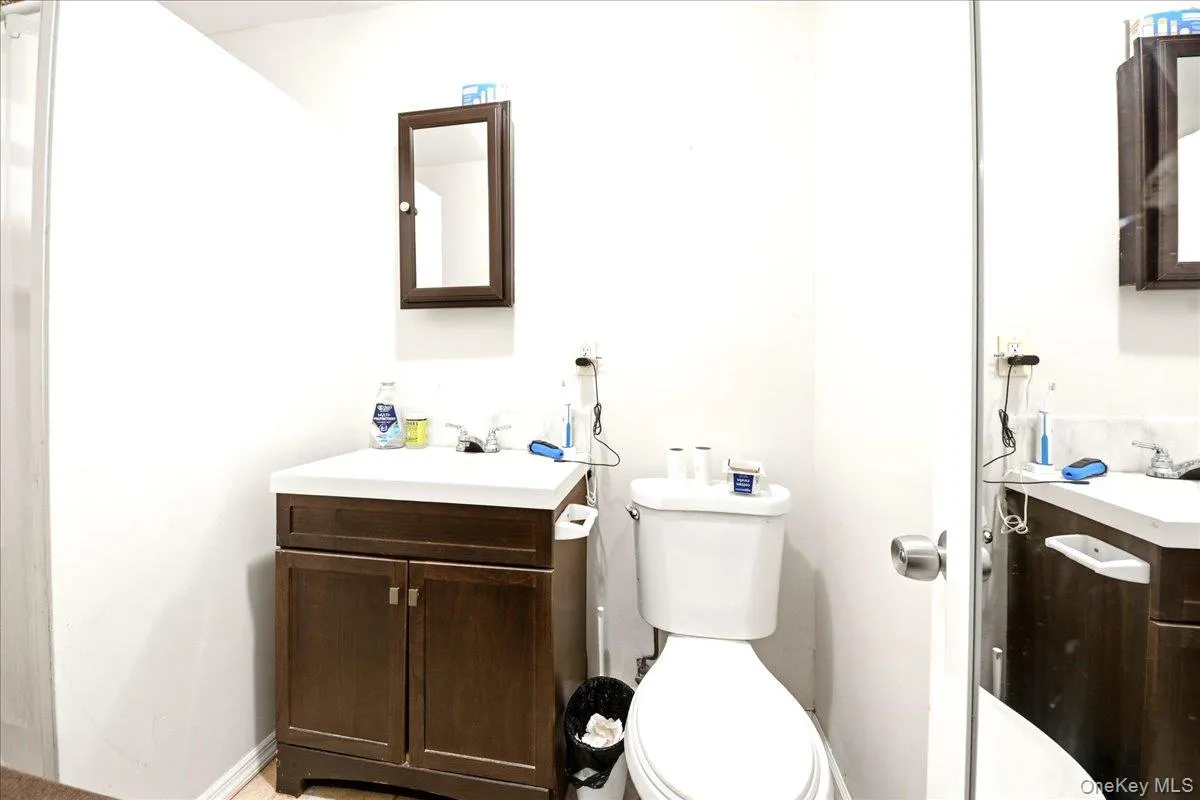 918 Summit Avenue, New York, NY, 6 Bedrooms Bedrooms, 12 Rooms Rooms,4 BathroomsBathrooms,Residential,For Rent,Summit,0,1029698 918 Summit Avenue, New York, NY, 6 Bedrooms Bedrooms, 12 Rooms Rooms,4 BathroomsBathrooms,Residential,For Rent,Summit,0,1029698