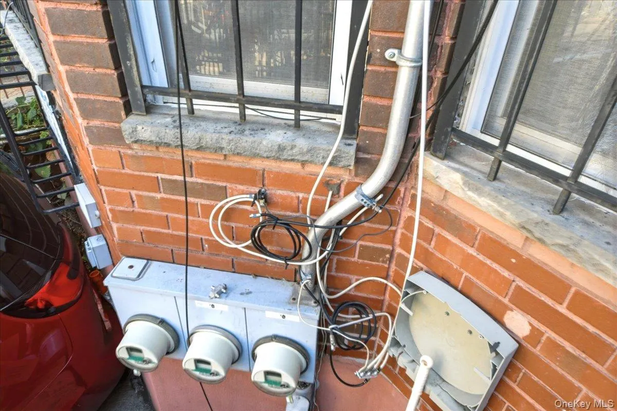 918 Summit Avenue, New York, NY, 6 Bedrooms Bedrooms, 12 Rooms Rooms,4 BathroomsBathrooms,Residential,For Rent,Summit,0,1029698 918 Summit Avenue, New York, NY, 6 Bedrooms Bedrooms, 12 Rooms Rooms,4 BathroomsBathrooms,Residential,For Rent,Summit,0,1029698