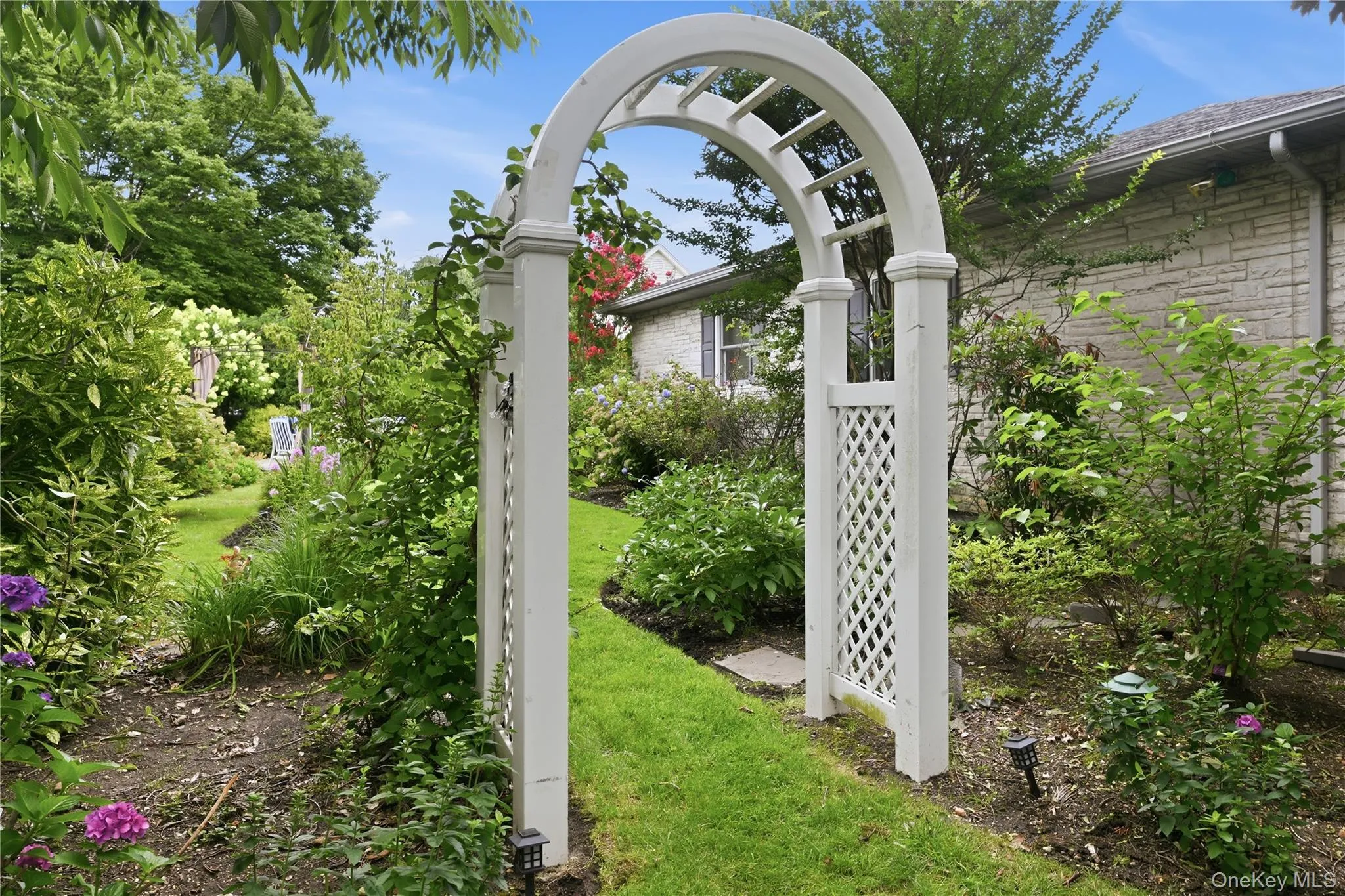 31 Yale Street, Hempstead, NY, 3 Bedrooms Bedrooms, 7 Rooms Rooms,2 BathroomsBathrooms,Residential,For Rent,Yale,0,1029703 31 Yale Street, Hempstead, NY, 3 Bedrooms Bedrooms, 7 Rooms Rooms,2 BathroomsBathrooms,Residential,For Rent,Yale,0,1029703
