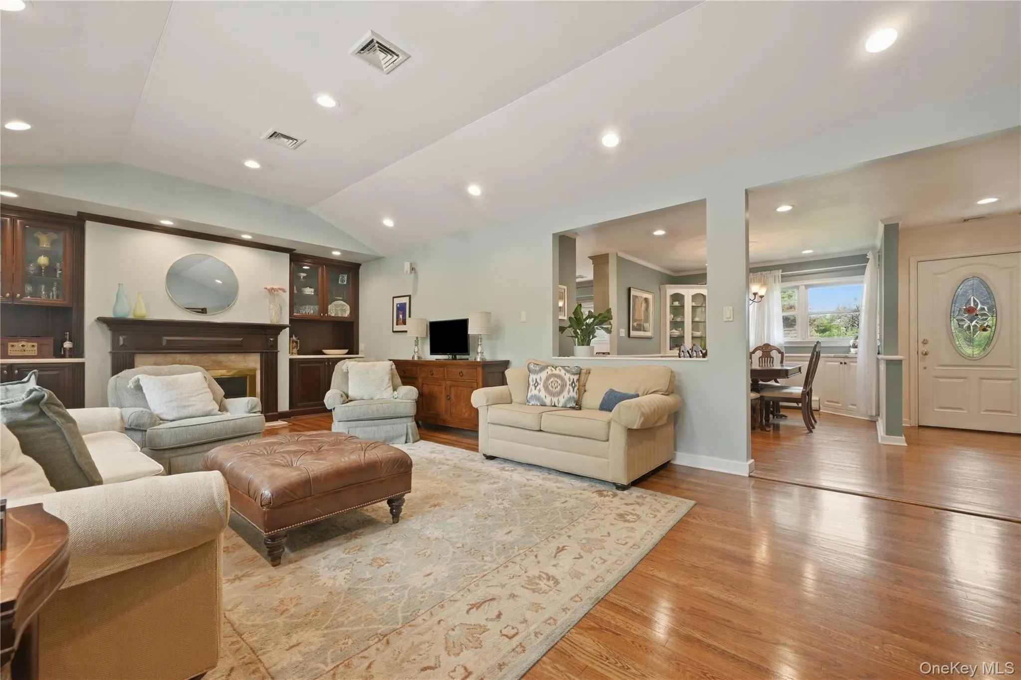 31 Yale Street, Hempstead, NY, 3 Bedrooms Bedrooms, 7 Rooms Rooms,2 BathroomsBathrooms,Residential,For Rent,Yale,0,1029703 31 Yale Street, Hempstead, NY, 3 Bedrooms Bedrooms, 7 Rooms Rooms,2 BathroomsBathrooms,Residential,For Rent,Yale,0,1029703