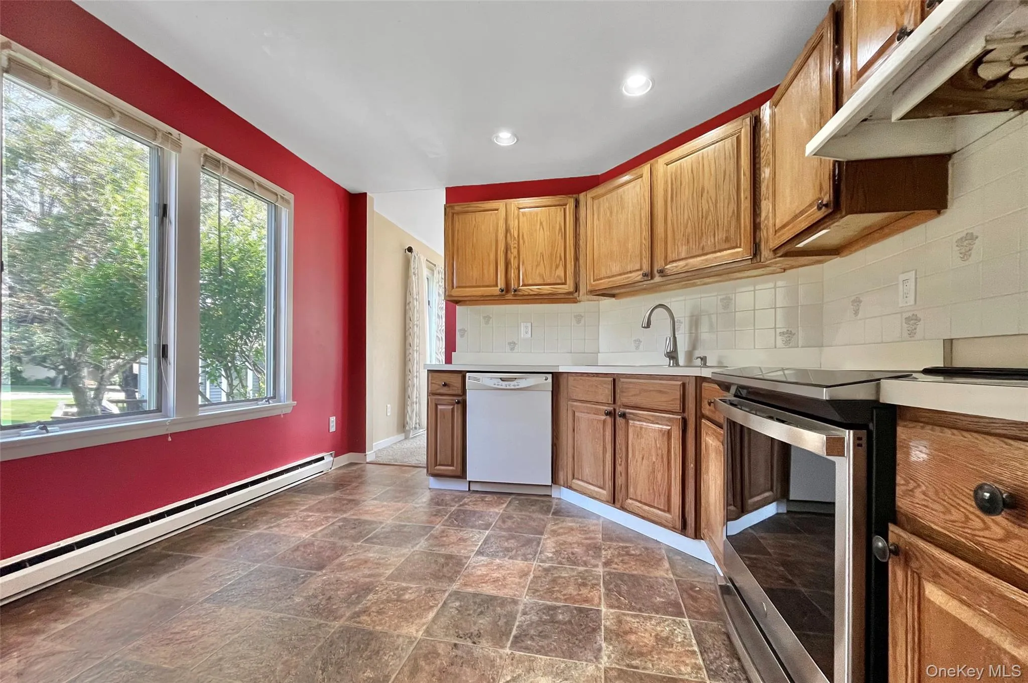 172 Fairway Drive, Carmel, NY, 1 Bedroom Bedrooms, 5 Rooms Rooms,1 BathroomBathrooms,Residential,For Rent,Fairway,0,1029705 172 Fairway Drive, Carmel, NY, 1 Bedroom Bedrooms, 5 Rooms Rooms,1 BathroomBathrooms,Residential,For Rent,Fairway,0,1029705