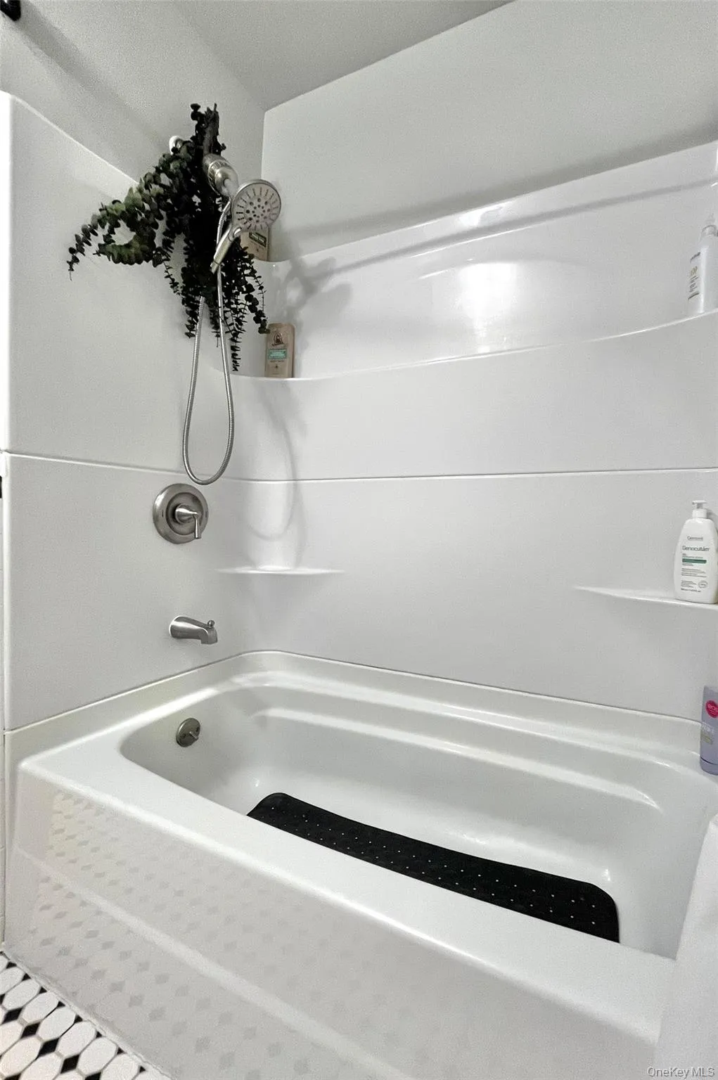 172 Fairway Drive, Carmel, NY, 1 Bedroom Bedrooms, 5 Rooms Rooms,1 BathroomBathrooms,Residential,For Rent,Fairway,0,1029705 172 Fairway Drive, Carmel, NY, 1 Bedroom Bedrooms, 5 Rooms Rooms,1 BathroomBathrooms,Residential,For Rent,Fairway,0,1029705