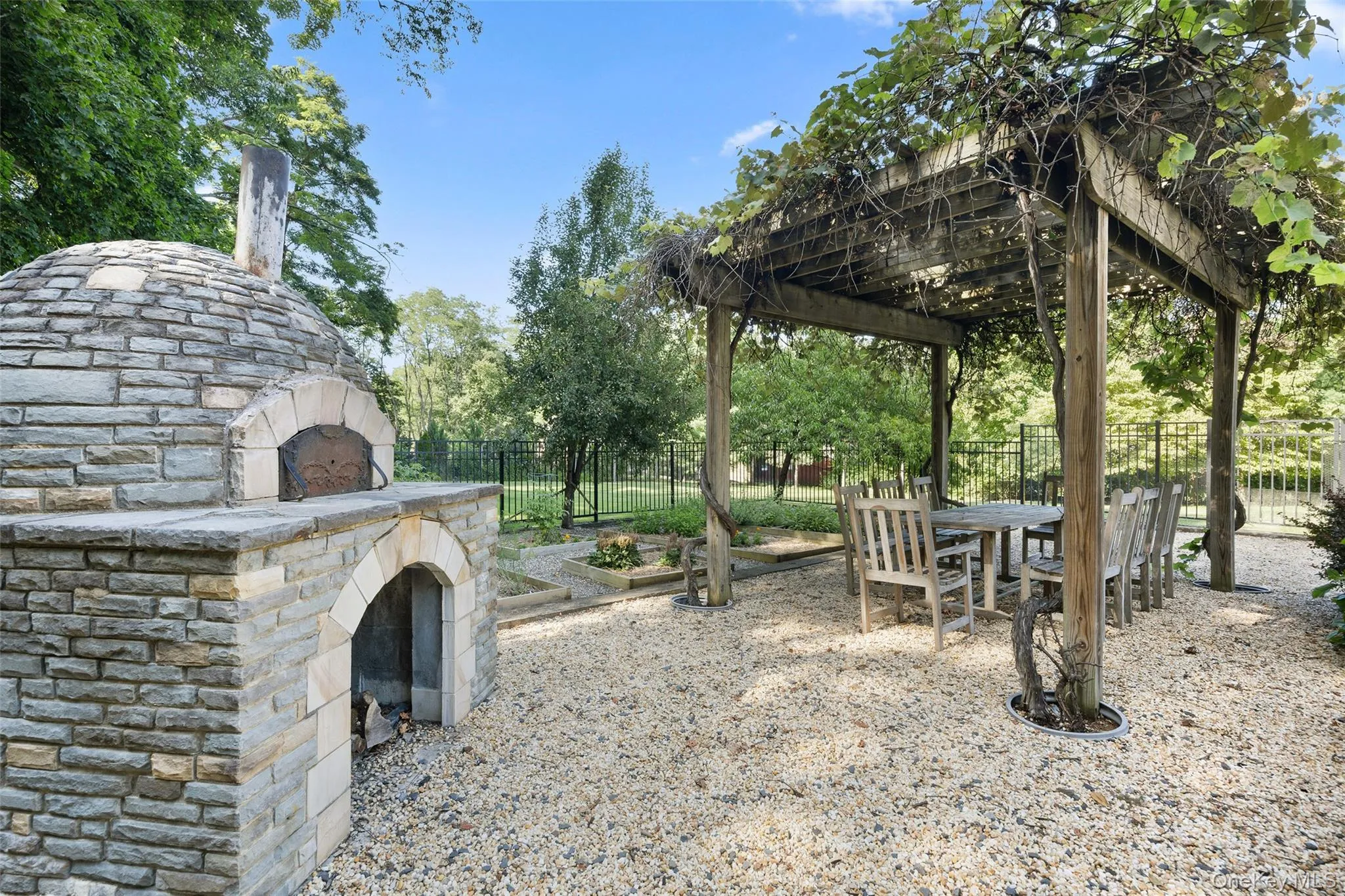 Pizza Oven Pizza Oven
