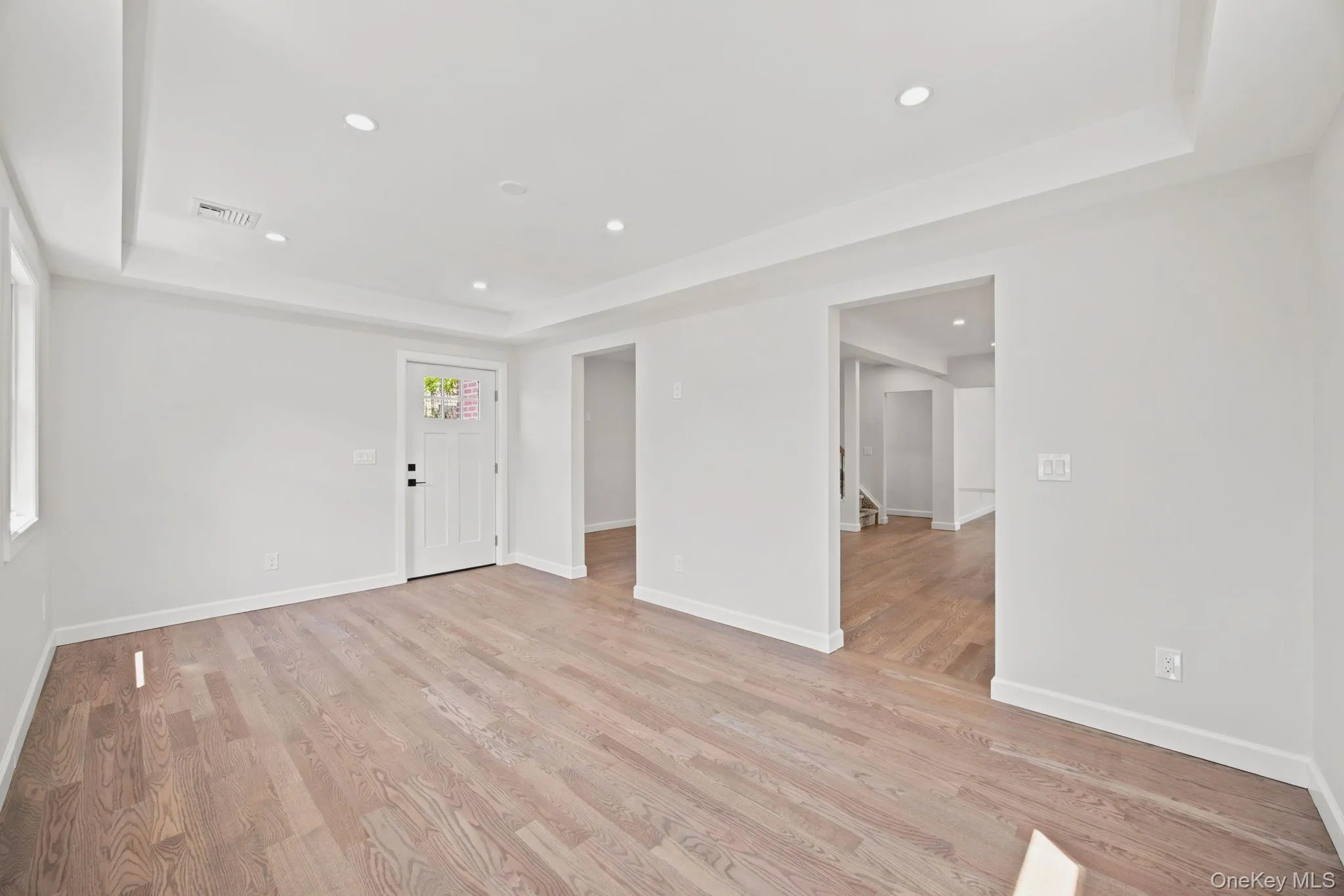 106 Nugent Street, North Hempstead, NY, 5 Bedrooms Bedrooms, 9 Rooms Rooms,4 BathroomsBathrooms,Residential,For Rent,Nugent,0,1029711 106 Nugent Street, North Hempstead, NY, 5 Bedrooms Bedrooms, 9 Rooms Rooms,4 BathroomsBathrooms,Residential,For Rent,Nugent,0,1029711