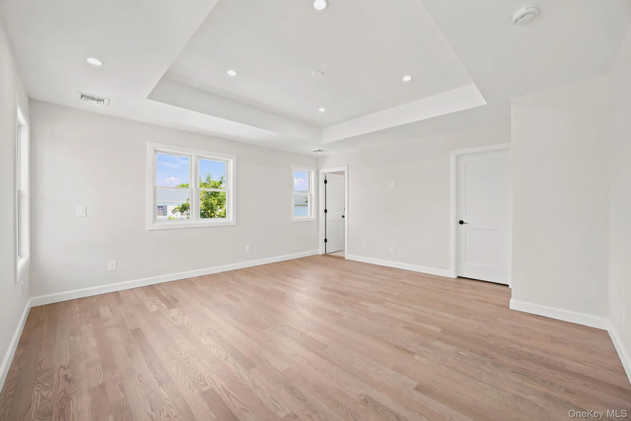 106 Nugent Street, North Hempstead, NY, 5 Bedrooms Bedrooms, 9 Rooms Rooms,4 BathroomsBathrooms,Residential,For Rent,Nugent,0,1029711 106 Nugent Street, North Hempstead, NY, 5 Bedrooms Bedrooms, 9 Rooms Rooms,4 BathroomsBathrooms,Residential,For Rent,Nugent,0,1029711