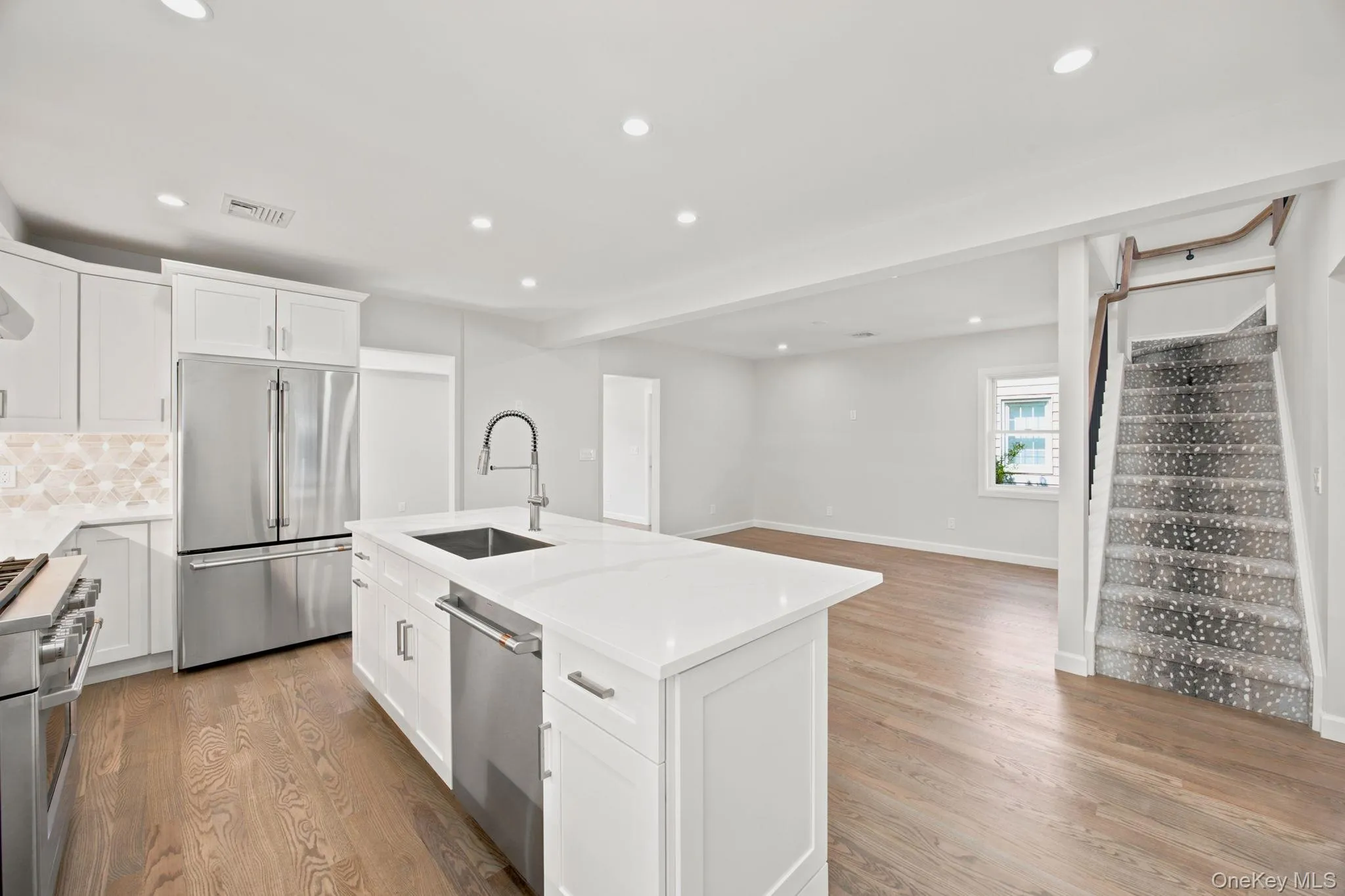 106 Nugent Street, North Hempstead, NY, 5 Bedrooms Bedrooms, 9 Rooms Rooms,4 BathroomsBathrooms,Residential,For Rent,Nugent,0,1029711 106 Nugent Street, North Hempstead, NY, 5 Bedrooms Bedrooms, 9 Rooms Rooms,4 BathroomsBathrooms,Residential,For Rent,Nugent,0,1029711