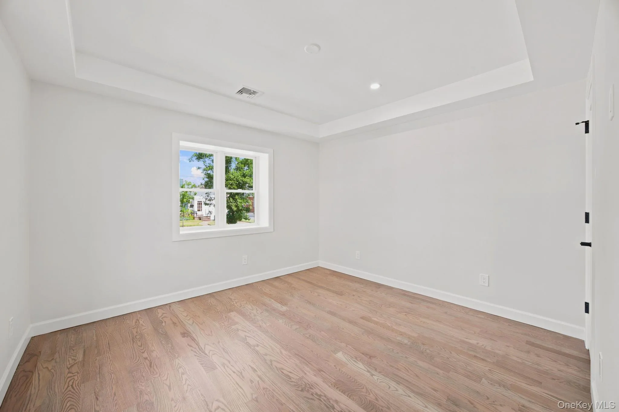 106 Nugent Street, North Hempstead, NY, 5 Bedrooms Bedrooms, 9 Rooms Rooms,4 BathroomsBathrooms,Residential,For Rent,Nugent,0,1029711 106 Nugent Street, North Hempstead, NY, 5 Bedrooms Bedrooms, 9 Rooms Rooms,4 BathroomsBathrooms,Residential,For Rent,Nugent,0,1029711