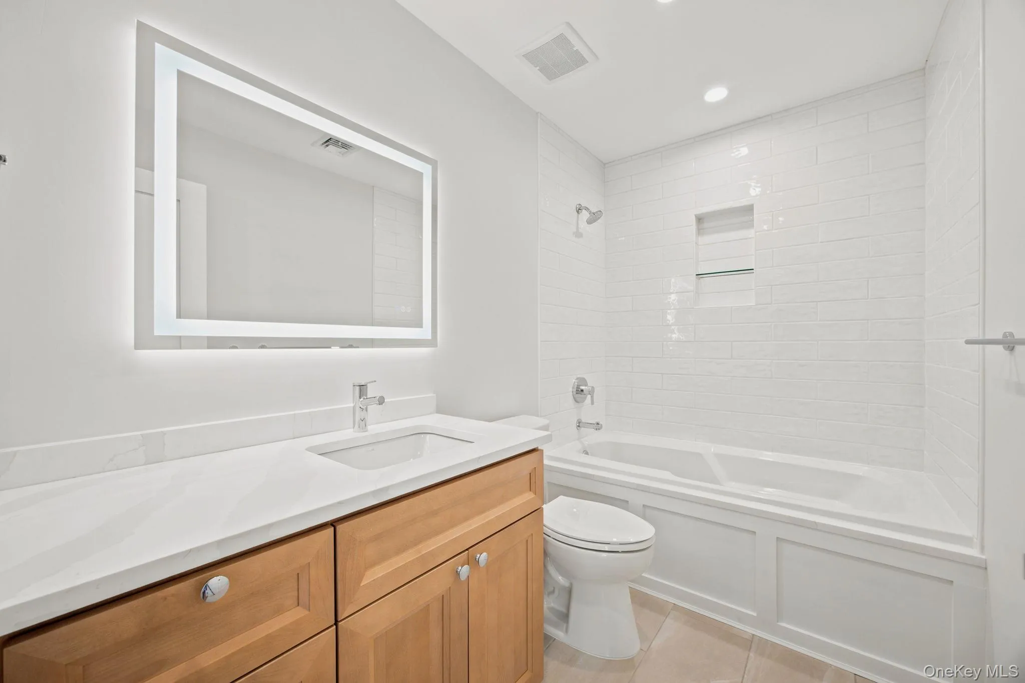 106 Nugent Street, North Hempstead, NY, 5 Bedrooms Bedrooms, 9 Rooms Rooms,4 BathroomsBathrooms,Residential,For Rent,Nugent,0,1029711 106 Nugent Street, North Hempstead, NY, 5 Bedrooms Bedrooms, 9 Rooms Rooms,4 BathroomsBathrooms,Residential,For Rent,Nugent,0,1029711