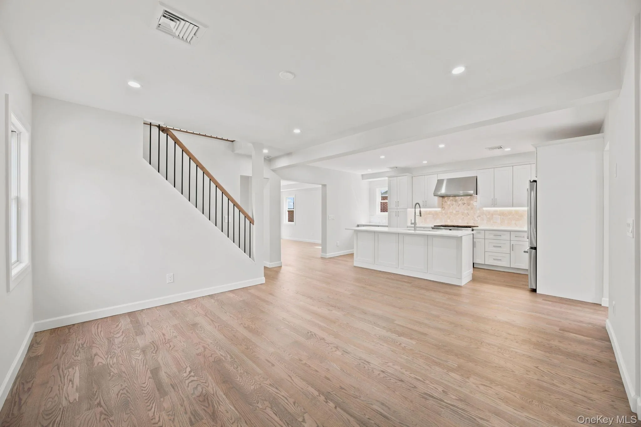 106 Nugent Street, North Hempstead, NY, 5 Bedrooms Bedrooms, 9 Rooms Rooms,4 BathroomsBathrooms,Residential,For Rent,Nugent,0,1029711 106 Nugent Street, North Hempstead, NY, 5 Bedrooms Bedrooms, 9 Rooms Rooms,4 BathroomsBathrooms,Residential,For Rent,Nugent,0,1029711