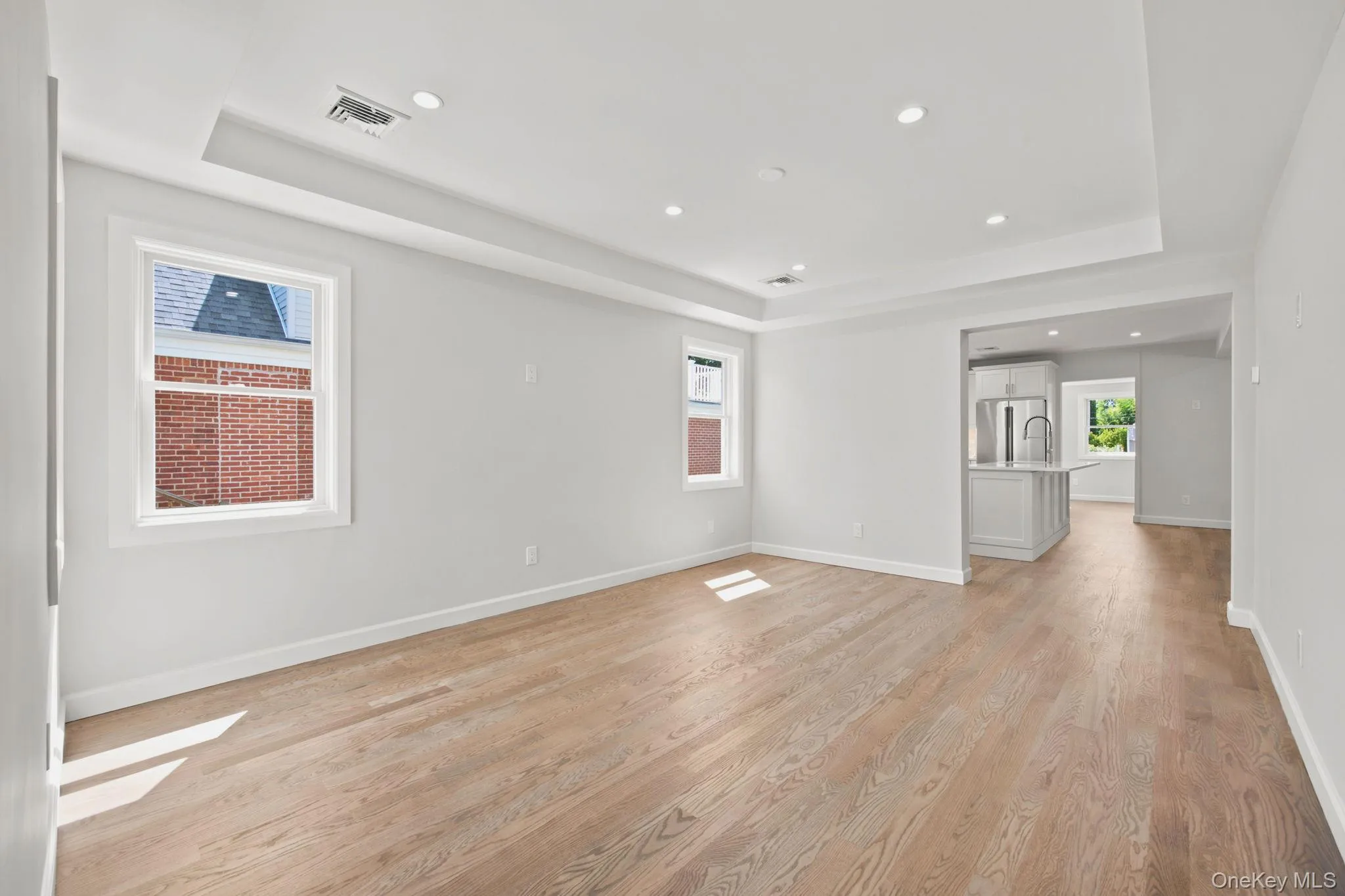 106 Nugent Street, North Hempstead, NY, 5 Bedrooms Bedrooms, 9 Rooms Rooms,4 BathroomsBathrooms,Residential,For Rent,Nugent,0,1029711 106 Nugent Street, North Hempstead, NY, 5 Bedrooms Bedrooms, 9 Rooms Rooms,4 BathroomsBathrooms,Residential,For Rent,Nugent,0,1029711