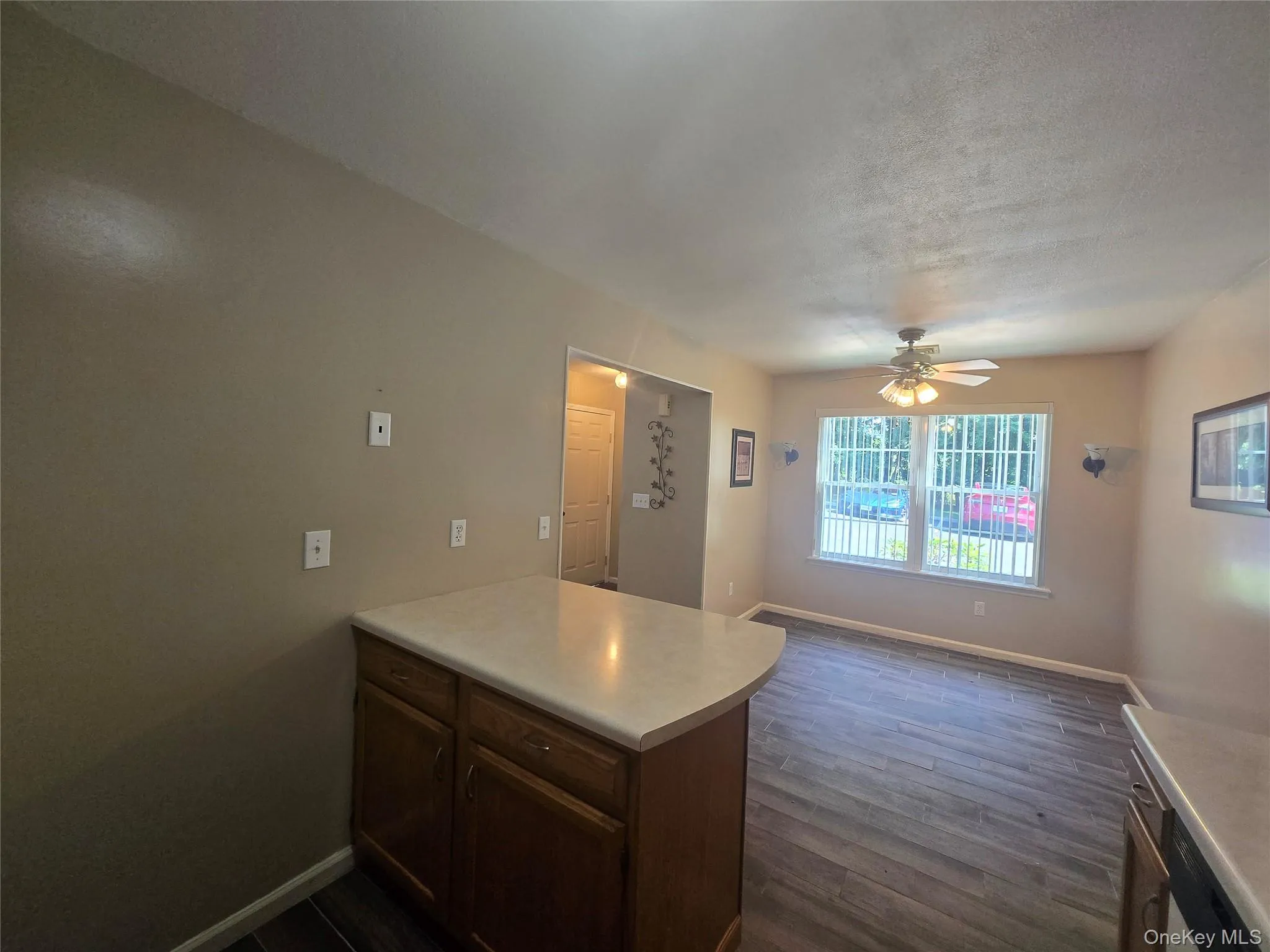49 Jimal Drive, Middletown, NY, 2 Bedrooms Bedrooms, 4 Rooms Rooms,1 BathroomBathrooms,Residential,For Rent,Jimal,0,1029712 49 Jimal Drive, Middletown, NY, 2 Bedrooms Bedrooms, 4 Rooms Rooms,1 BathroomBathrooms,Residential,For Rent,Jimal,0,1029712