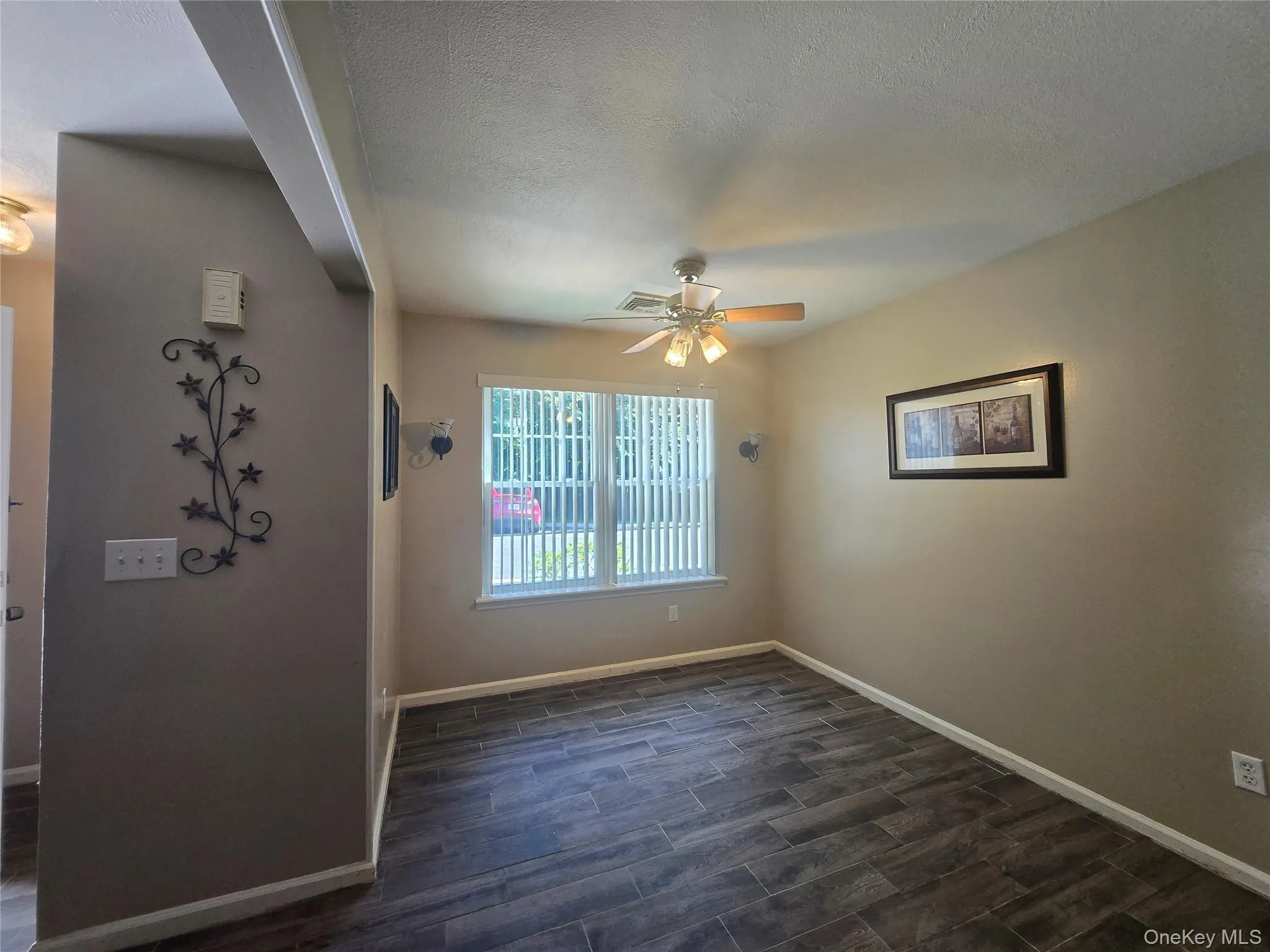 49 Jimal Drive, Middletown, NY, 2 Bedrooms Bedrooms, 4 Rooms Rooms,1 BathroomBathrooms,Residential,For Rent,Jimal,0,1029712 49 Jimal Drive, Middletown, NY, 2 Bedrooms Bedrooms, 4 Rooms Rooms,1 BathroomBathrooms,Residential,For Rent,Jimal,0,1029712