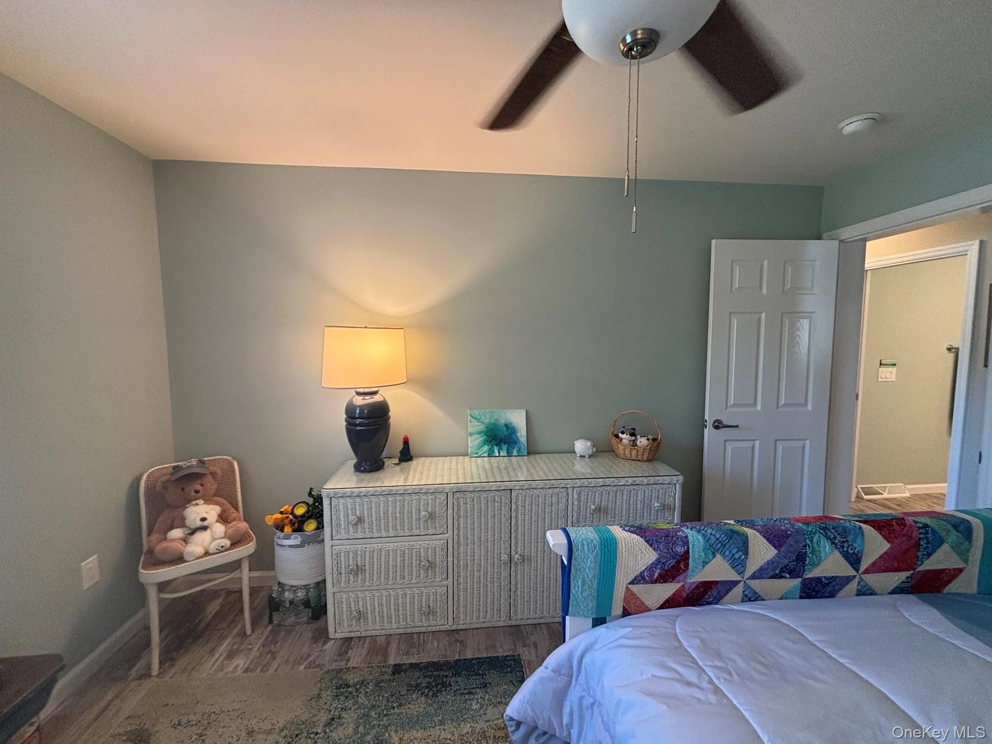1661 Old Country Road, Riverhead, NY, 3 Bedrooms Bedrooms, 7 Rooms Rooms,2 BathroomsBathrooms,Residential,For Rent,Old Country,0,1029713 1661 Old Country Road, Riverhead, NY, 3 Bedrooms Bedrooms, 7 Rooms Rooms,2 BathroomsBathrooms,Residential,For Rent,Old Country,0,1029713