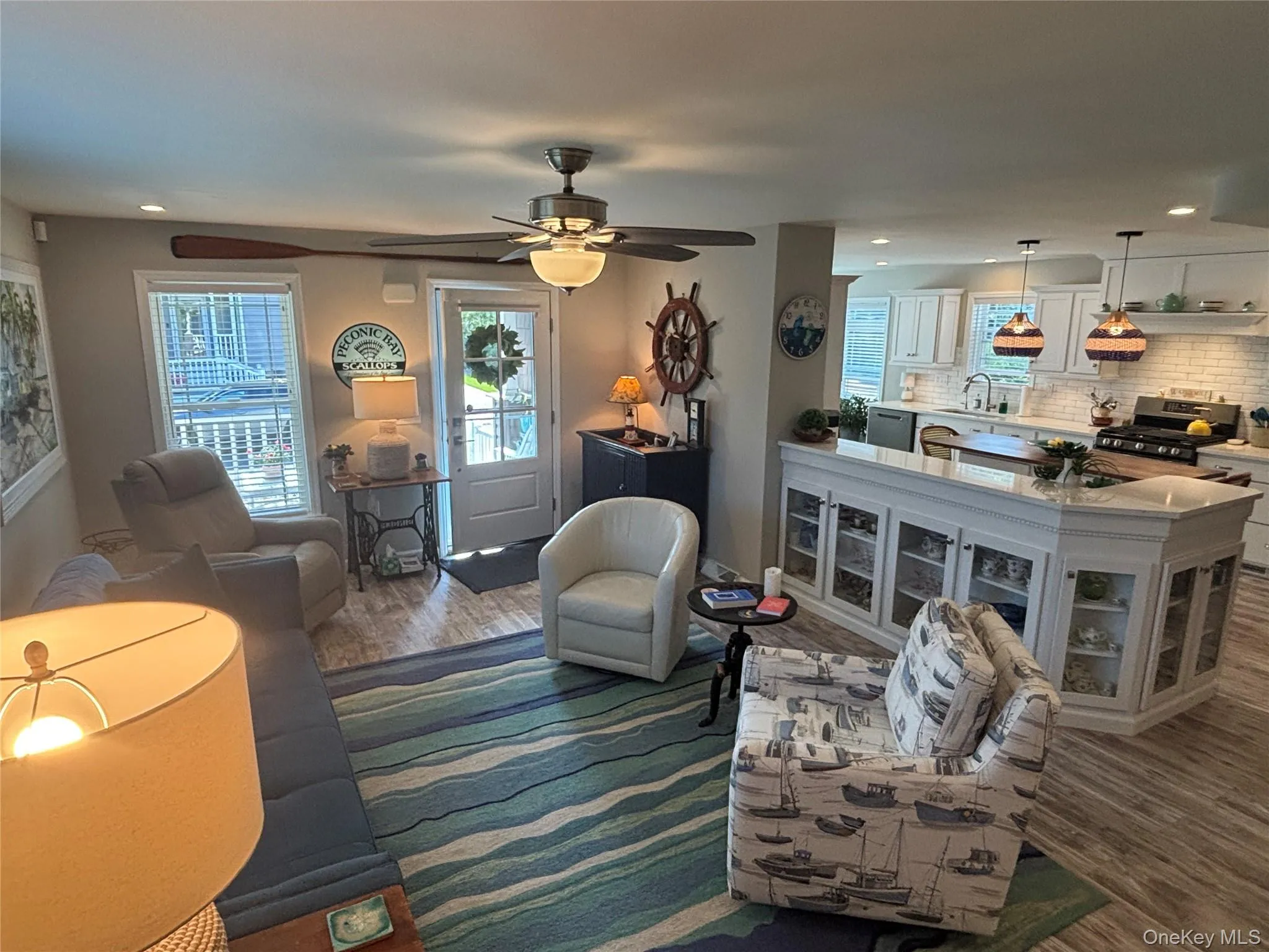 1661 Old Country Road, Riverhead, NY, 3 Bedrooms Bedrooms, 7 Rooms Rooms,2 BathroomsBathrooms,Residential,For Rent,Old Country,0,1029713 1661 Old Country Road, Riverhead, NY, 3 Bedrooms Bedrooms, 7 Rooms Rooms,2 BathroomsBathrooms,Residential,For Rent,Old Country,0,1029713