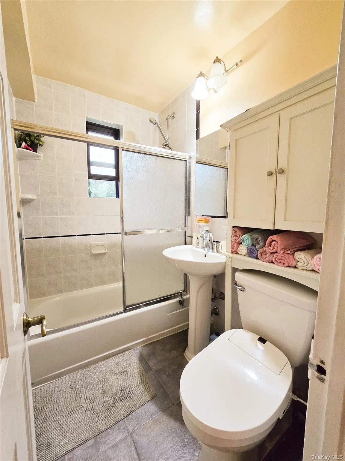 211-10 73rd Avenue, New York, NY, 1 Bedroom Bedrooms, 3 Rooms Rooms,1 BathroomBathrooms,Residential,For Rent,73rd,0,1029715 211-10 73rd Avenue, New York, NY, 1 Bedroom Bedrooms, 3 Rooms Rooms,1 BathroomBathrooms,Residential,For Rent,73rd,0,1029715