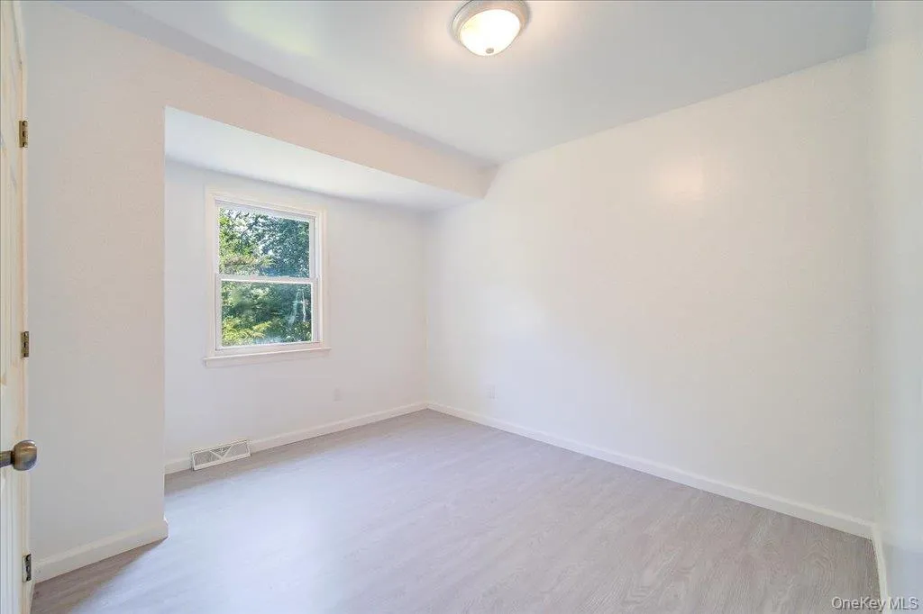 225 Knoell Road, Goshen, NY, 3 Bedrooms Bedrooms, 6 Rooms Rooms,2 BathroomsBathrooms,Residential,For Rent,Knoell,0,1029716 225 Knoell Road, Goshen, NY, 3 Bedrooms Bedrooms, 6 Rooms Rooms,2 BathroomsBathrooms,Residential,For Rent,Knoell,0,1029716