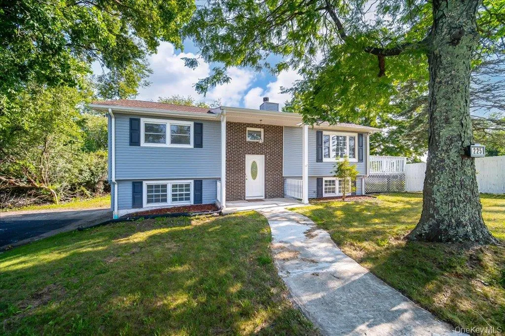 225 Knoell Road, Goshen, NY, 3 Bedrooms Bedrooms, 6 Rooms Rooms,2 BathroomsBathrooms,Residential,For Rent,Knoell,0,1029716 225 Knoell Road, Goshen, NY, 3 Bedrooms Bedrooms, 6 Rooms Rooms,2 BathroomsBathrooms,Residential,For Rent,Knoell,0,1029716