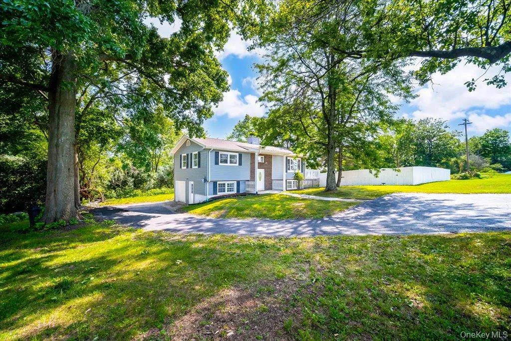 225 Knoell Road, Goshen, NY, 3 Bedrooms Bedrooms, 6 Rooms Rooms,2 BathroomsBathrooms,Residential,For Rent,Knoell,0,1029716 225 Knoell Road, Goshen, NY, 3 Bedrooms Bedrooms, 6 Rooms Rooms,2 BathroomsBathrooms,Residential,For Rent,Knoell,0,1029716