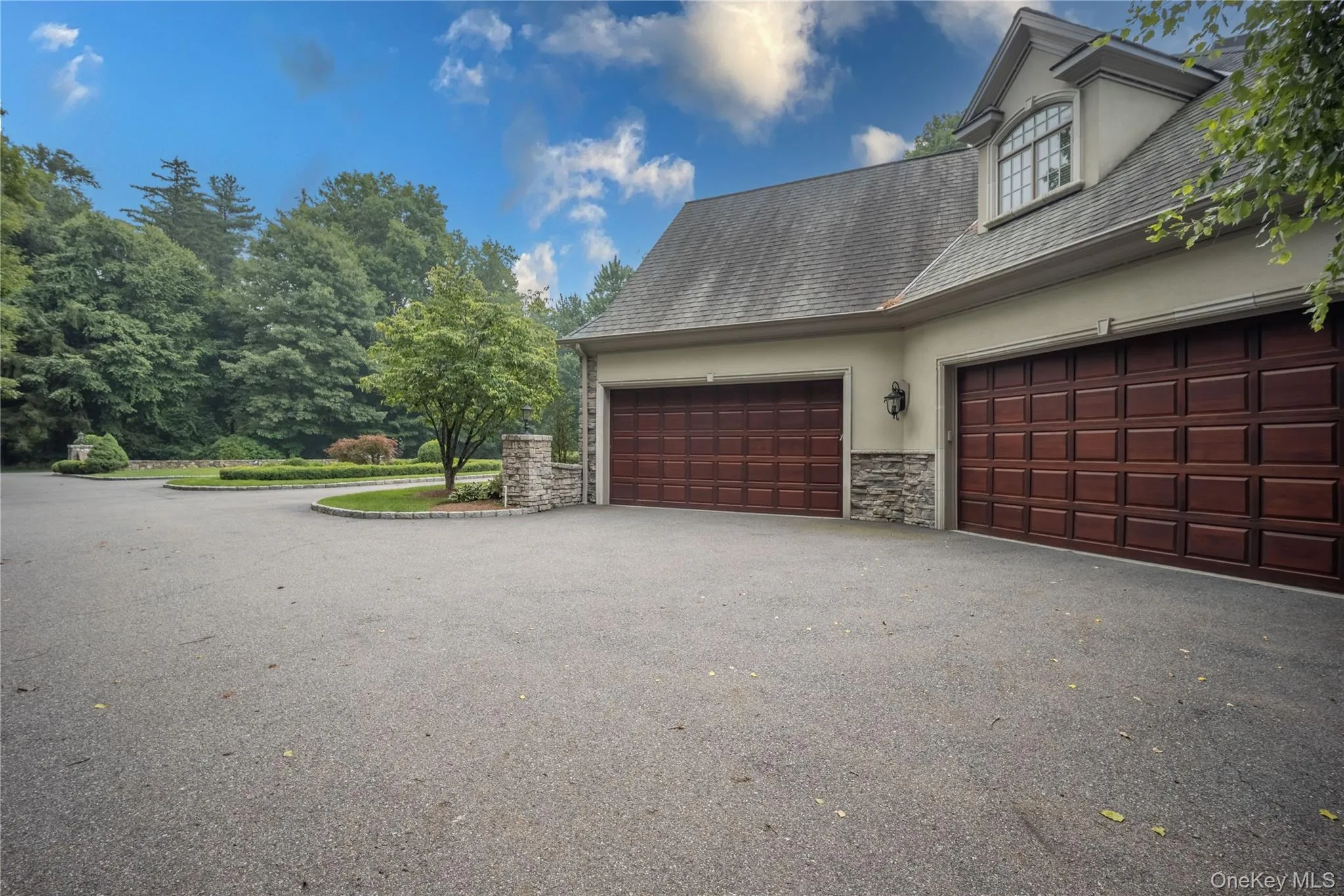 8 Bridey Lane, Southeast, NY, 5 Bedrooms Bedrooms, 15 Rooms Rooms,5 BathroomsBathrooms,Residential,For Rent,Bridey,0,1029717 8 Bridey Lane, Southeast, NY, 5 Bedrooms Bedrooms, 15 Rooms Rooms,5 BathroomsBathrooms,Residential,For Rent,Bridey,0,1029717