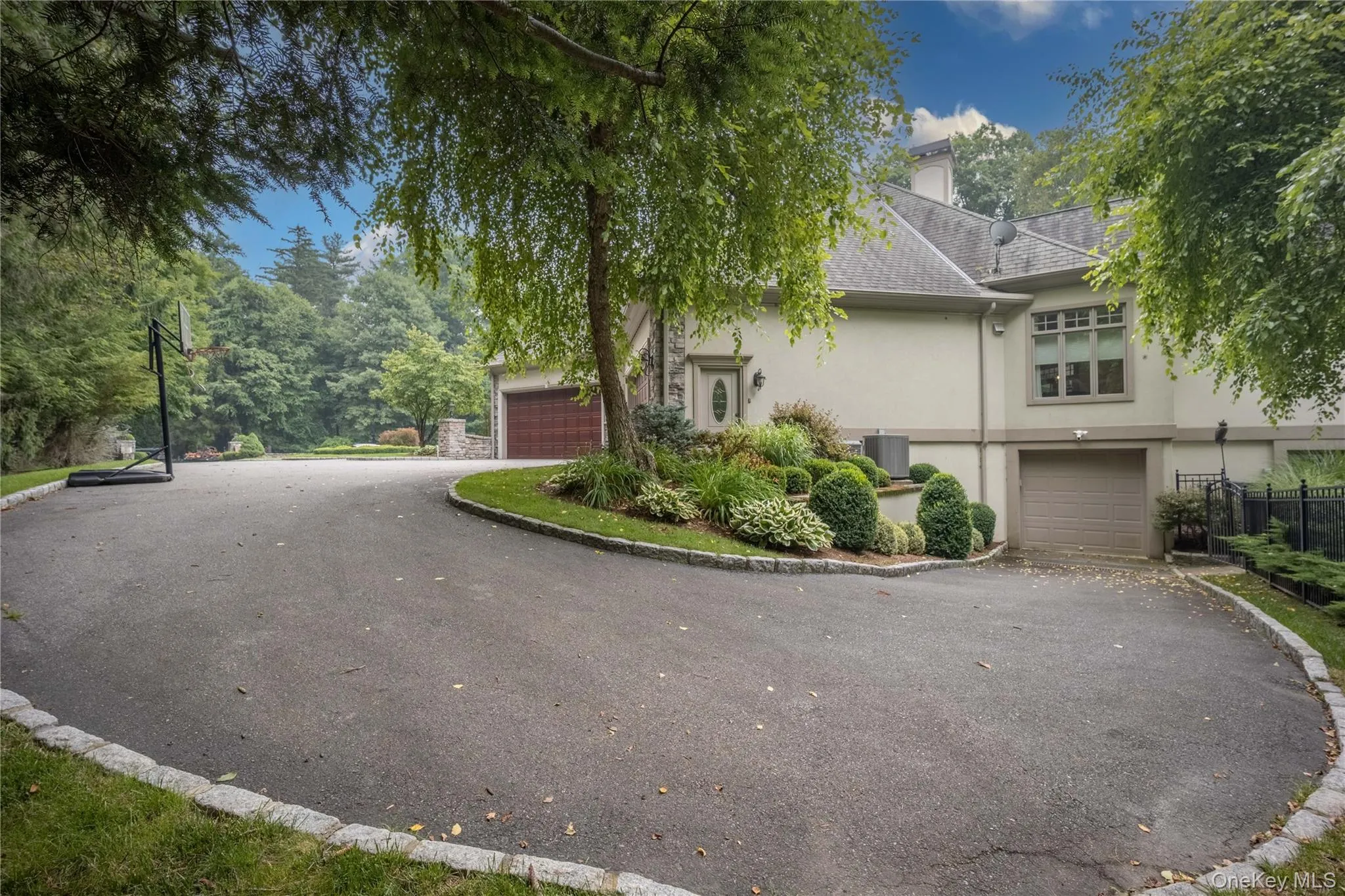 8 Bridey Lane, Southeast, NY, 5 Bedrooms Bedrooms, 15 Rooms Rooms,5 BathroomsBathrooms,Residential,For Rent,Bridey,0,1029717 8 Bridey Lane, Southeast, NY, 5 Bedrooms Bedrooms, 15 Rooms Rooms,5 BathroomsBathrooms,Residential,For Rent,Bridey,0,1029717