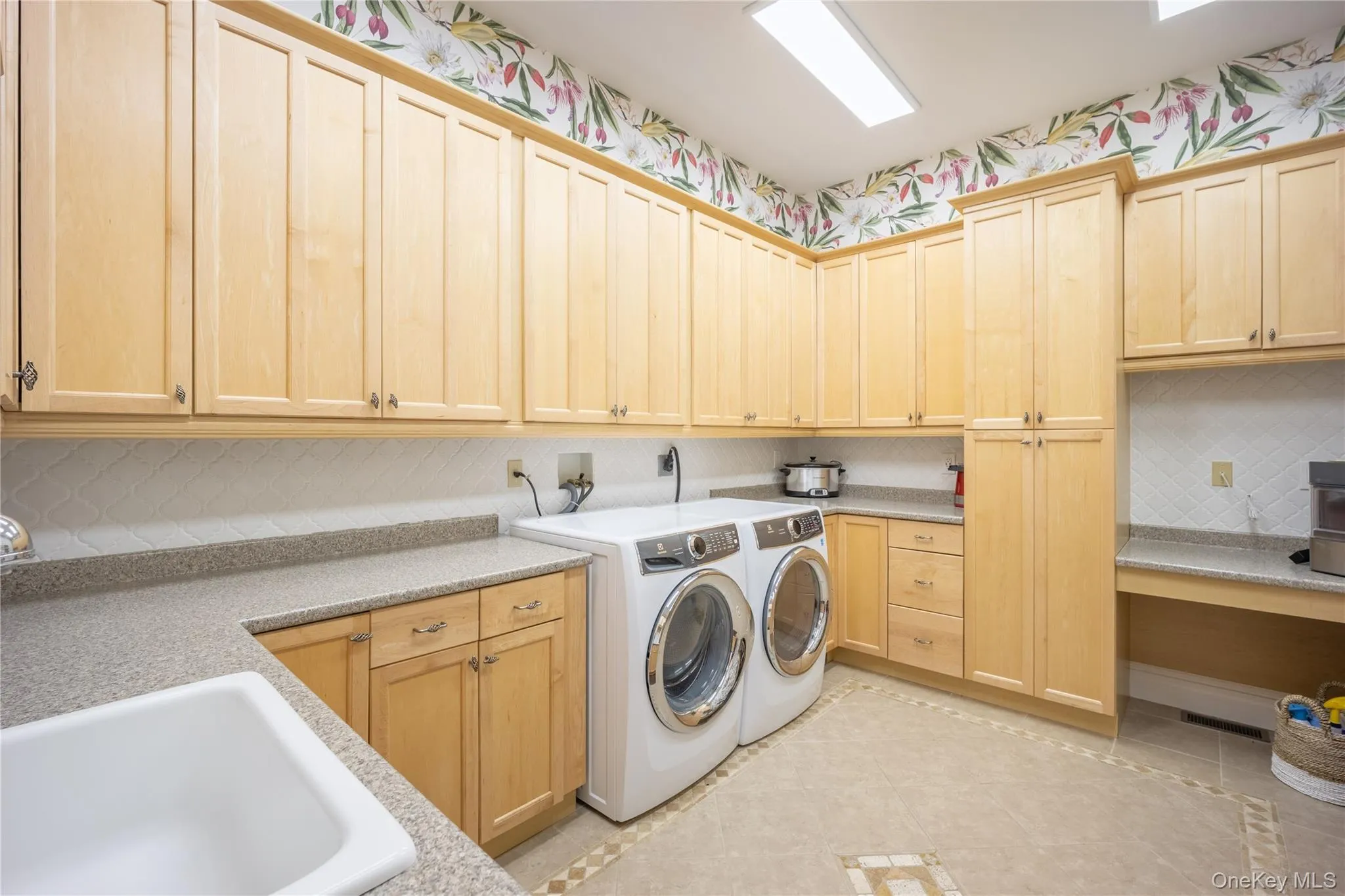 8 Bridey Lane, Southeast, NY, 5 Bedrooms Bedrooms, 15 Rooms Rooms,5 BathroomsBathrooms,Residential,For Rent,Bridey,0,1029717 8 Bridey Lane, Southeast, NY, 5 Bedrooms Bedrooms, 15 Rooms Rooms,5 BathroomsBathrooms,Residential,For Rent,Bridey,0,1029717