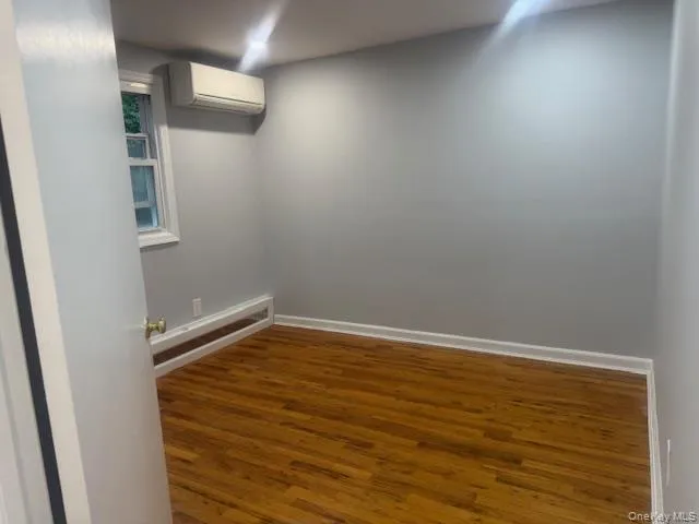 302 Oakford Street, Hempstead, NY, 3 Bedrooms Bedrooms, 7 Rooms Rooms,2 BathroomsBathrooms,Residential Lease,For Rent,Oakford,0,1029719 302 Oakford Street, Hempstead, NY, 3 Bedrooms Bedrooms, 7 Rooms Rooms,2 BathroomsBathrooms,Residential Lease,For Rent,Oakford,0,1029719