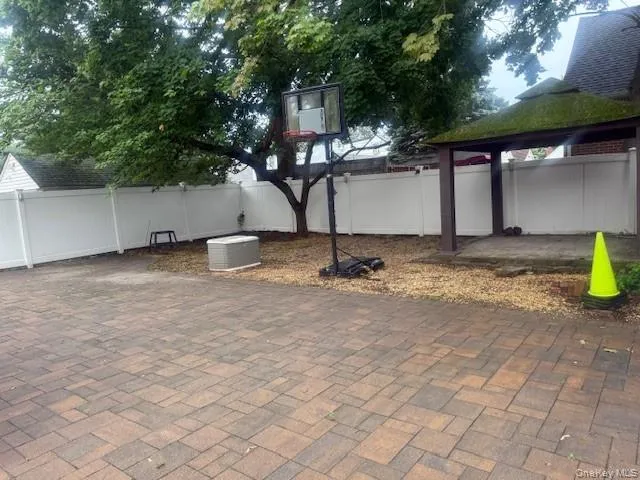 302 Oakford Street, Hempstead, NY, 3 Bedrooms Bedrooms, 7 Rooms Rooms,2 BathroomsBathrooms,Residential Lease,For Rent,Oakford,0,1029719 302 Oakford Street, Hempstead, NY, 3 Bedrooms Bedrooms, 7 Rooms Rooms,2 BathroomsBathrooms,Residential Lease,For Rent,Oakford,0,1029719