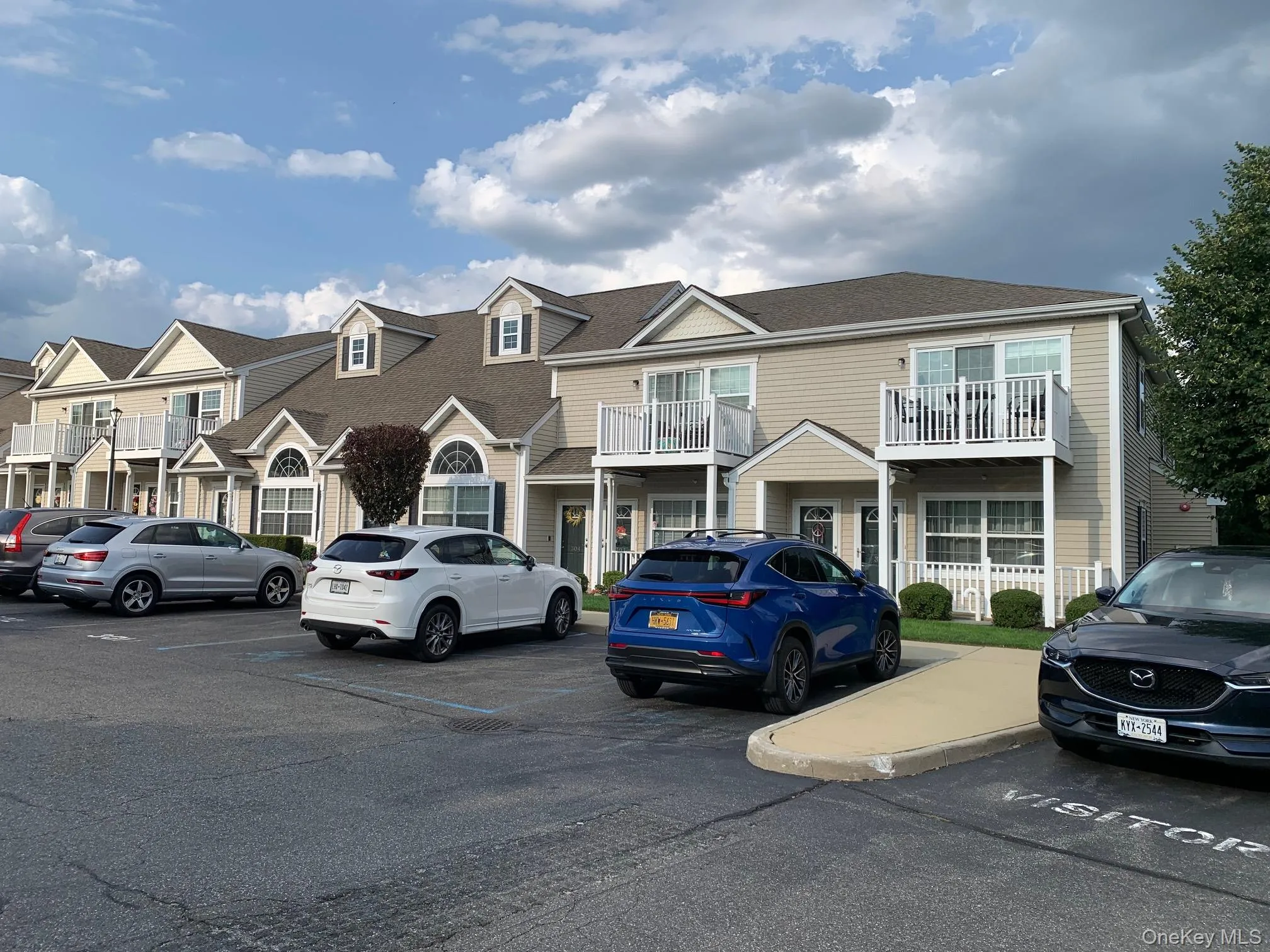 301 Willow Lane, Hempstead, NY, 2 Bedrooms Bedrooms, 5 Rooms Rooms,2 BathroomsBathrooms,Residential,For Rent,Willow,0,1029720 301 Willow Lane, Hempstead, NY, 2 Bedrooms Bedrooms, 5 Rooms Rooms,2 BathroomsBathrooms,Residential,For Rent,Willow,0,1029720