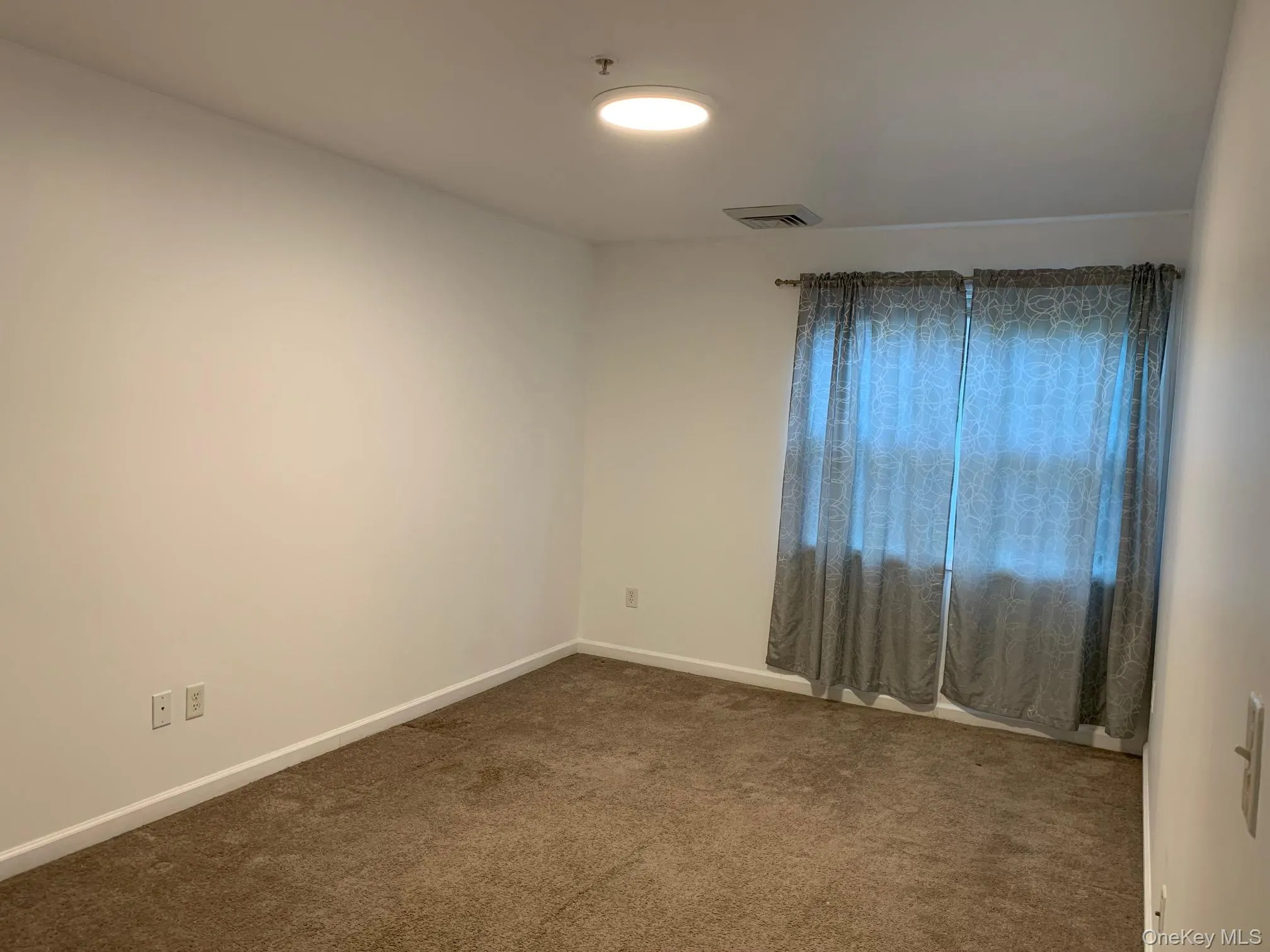 301 Willow Lane, Hempstead, NY, 2 Bedrooms Bedrooms, 5 Rooms Rooms,2 BathroomsBathrooms,Residential,For Rent,Willow,0,1029720 301 Willow Lane, Hempstead, NY, 2 Bedrooms Bedrooms, 5 Rooms Rooms,2 BathroomsBathrooms,Residential,For Rent,Willow,0,1029720