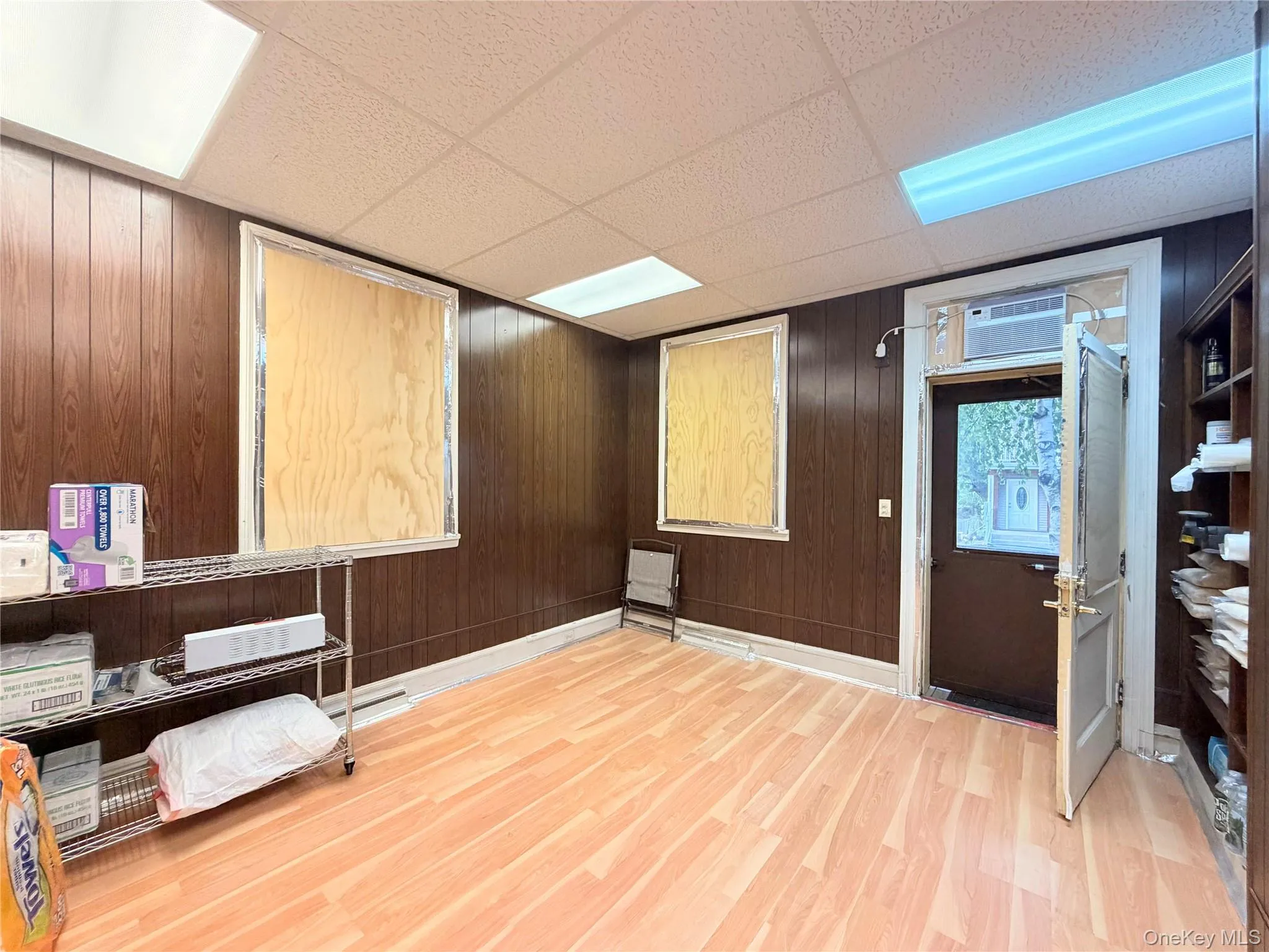 This large office has another entrance This large office has another entrance