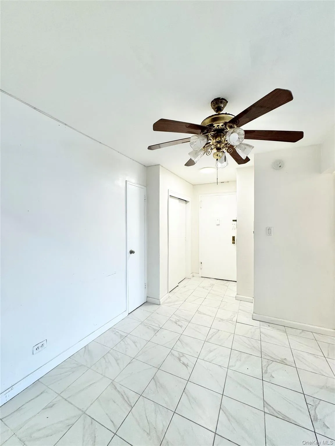 83-25 Vietor Avenue, New York, NY, 1 Bedroom Bedrooms, 4 Rooms Rooms,1 BathroomBathrooms,Residential,For Rent,Vietor,0,1029724 83-25 Vietor Avenue, New York, NY, 1 Bedroom Bedrooms, 4 Rooms Rooms,1 BathroomBathrooms,Residential,For Rent,Vietor,0,1029724