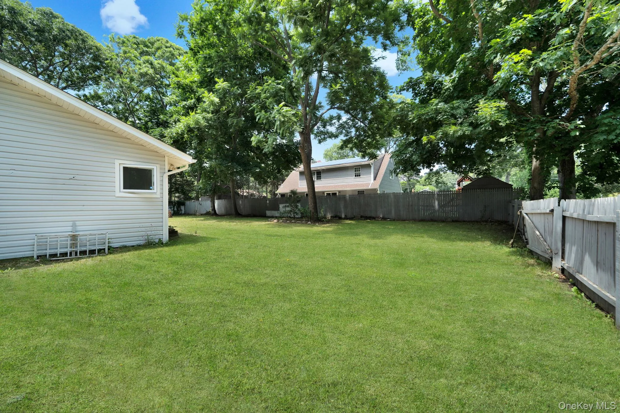 109 Pine Road, Brookhaven, NY, 3 Bedrooms Bedrooms, 6 Rooms Rooms,1 BathroomBathrooms,Residential,For Rent,Pine,0,1029735 109 Pine Road, Brookhaven, NY, 3 Bedrooms Bedrooms, 6 Rooms Rooms,1 BathroomBathrooms,Residential,For Rent,Pine,0,1029735