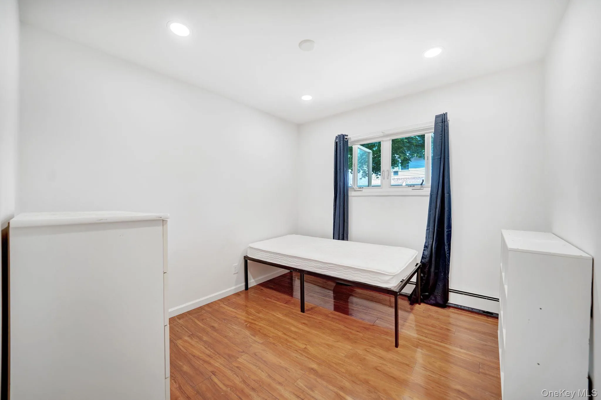 109 Pine Road, Brookhaven, NY, 3 Bedrooms Bedrooms, 6 Rooms Rooms,1 BathroomBathrooms,Residential,For Rent,Pine,0,1029735 109 Pine Road, Brookhaven, NY, 3 Bedrooms Bedrooms, 6 Rooms Rooms,1 BathroomBathrooms,Residential,For Rent,Pine,0,1029735