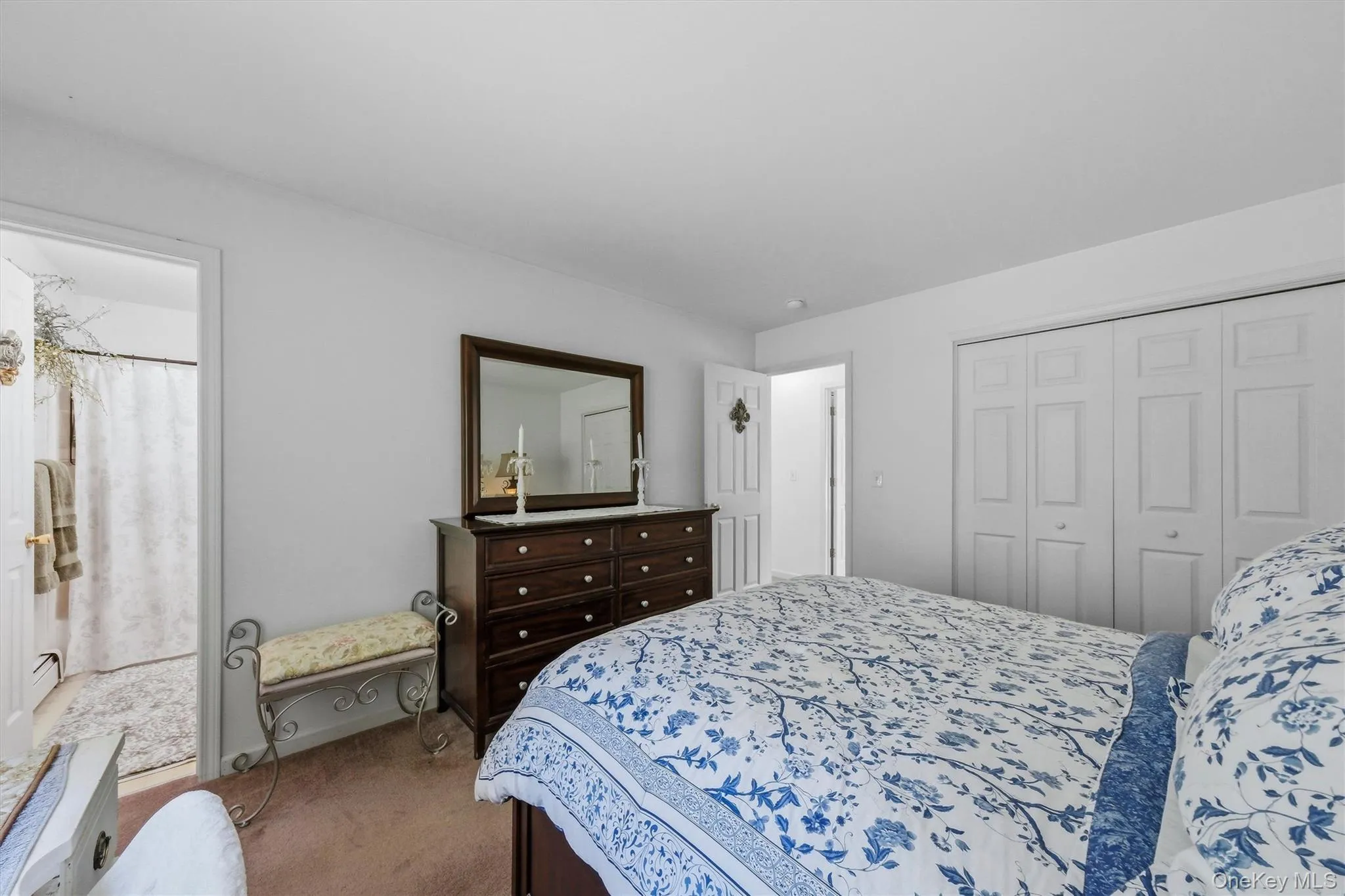 White painted walls with a neutral carpet White painted walls with a neutral carpet