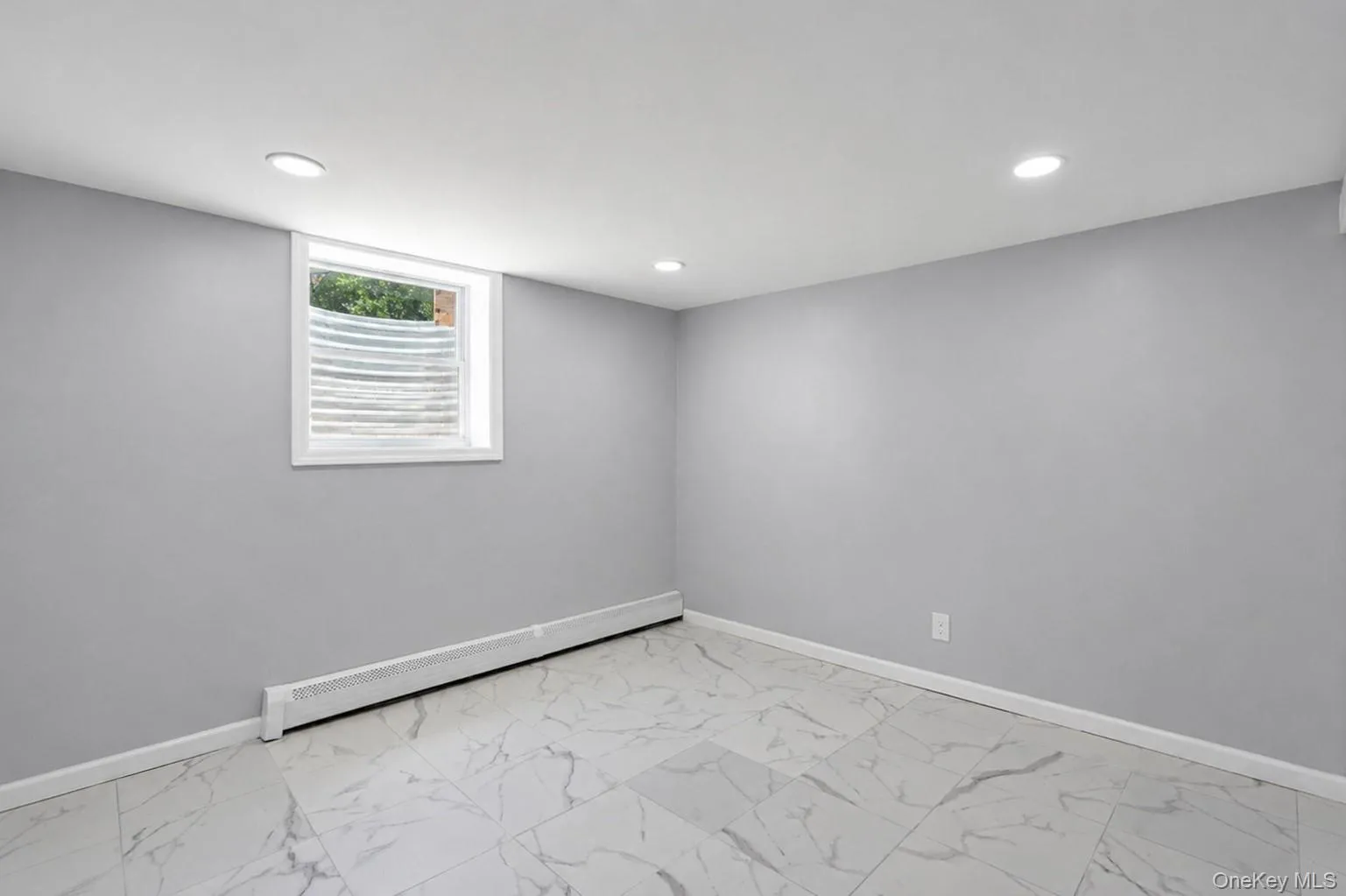3 Park Avenue, Brookhaven, NY, 3 Bedrooms Bedrooms, 6 Rooms Rooms,3 BathroomsBathrooms,Residential,For Rent,Park,0,1029737 3 Park Avenue, Brookhaven, NY, 3 Bedrooms Bedrooms, 6 Rooms Rooms,3 BathroomsBathrooms,Residential,For Rent,Park,0,1029737