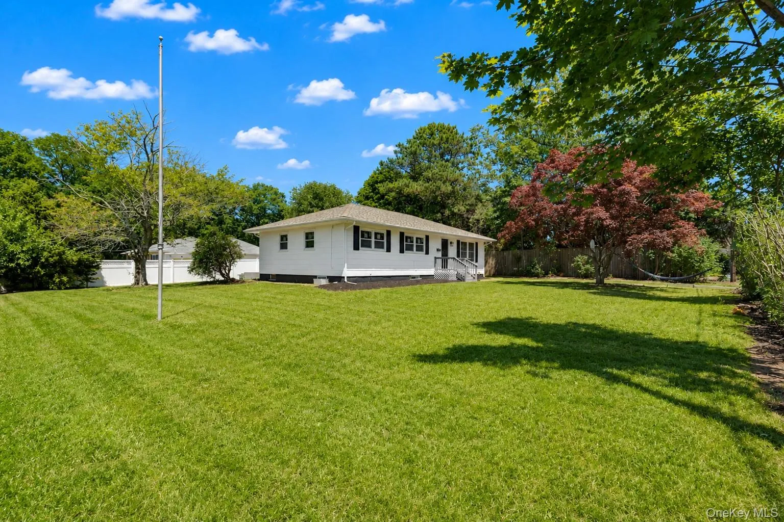 3 Park Avenue, Brookhaven, NY, 3 Bedrooms Bedrooms, 6 Rooms Rooms,3 BathroomsBathrooms,Residential,For Rent,Park,0,1029737 3 Park Avenue, Brookhaven, NY, 3 Bedrooms Bedrooms, 6 Rooms Rooms,3 BathroomsBathrooms,Residential,For Rent,Park,0,1029737