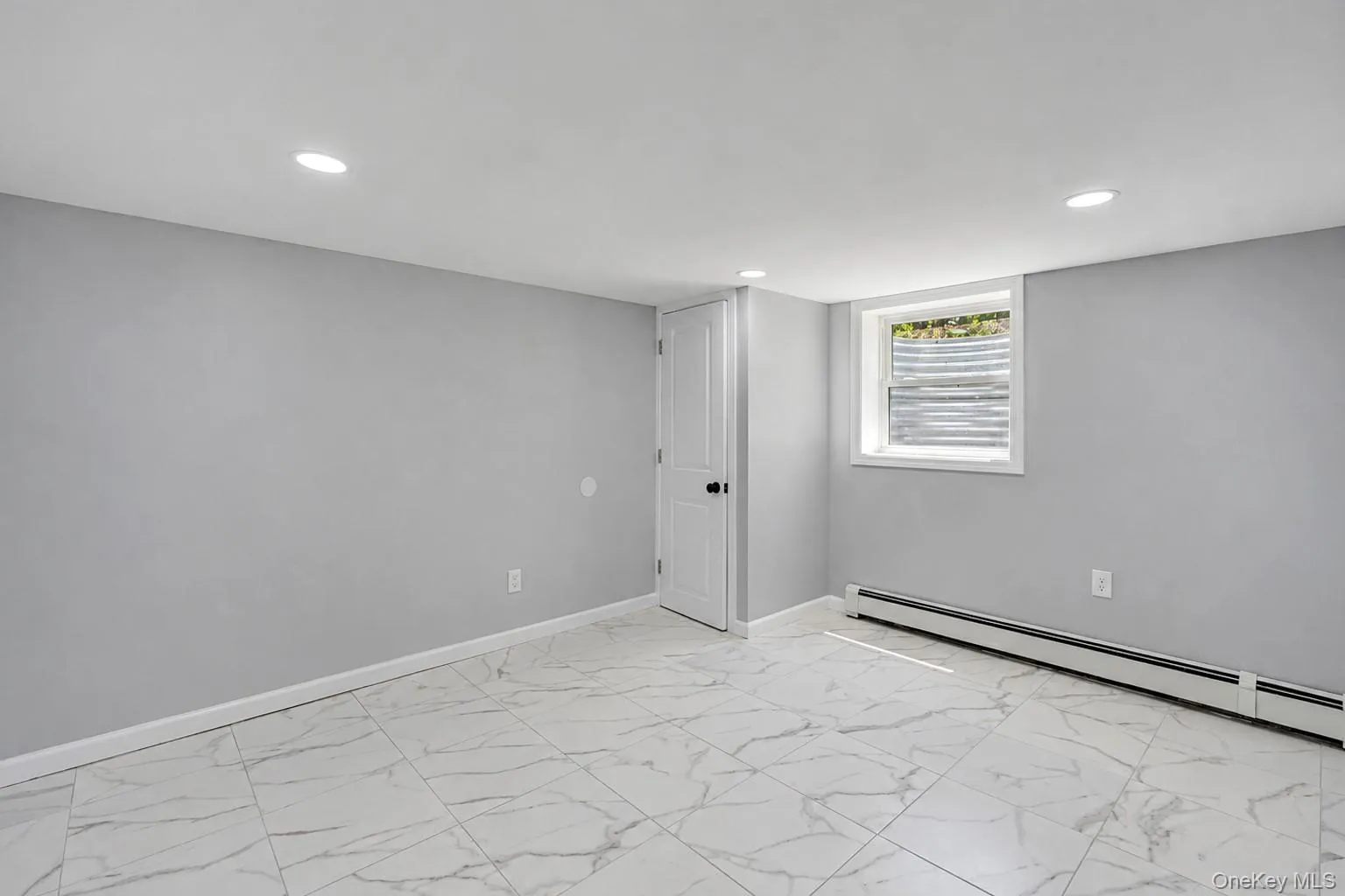 3 Park Avenue, Brookhaven, NY, 3 Bedrooms Bedrooms, 6 Rooms Rooms,3 BathroomsBathrooms,Residential,For Rent,Park,0,1029737 3 Park Avenue, Brookhaven, NY, 3 Bedrooms Bedrooms, 6 Rooms Rooms,3 BathroomsBathrooms,Residential,For Rent,Park,0,1029737
