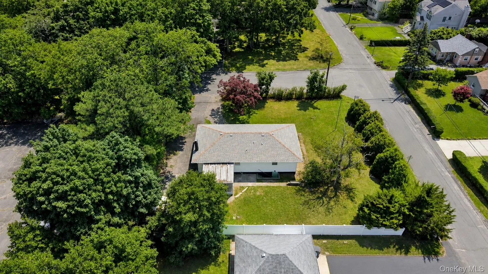 3 Park Avenue, Brookhaven, NY, 3 Bedrooms Bedrooms, 6 Rooms Rooms,3 BathroomsBathrooms,Residential,For Rent,Park,0,1029737 3 Park Avenue, Brookhaven, NY, 3 Bedrooms Bedrooms, 6 Rooms Rooms,3 BathroomsBathrooms,Residential,For Rent,Park,0,1029737