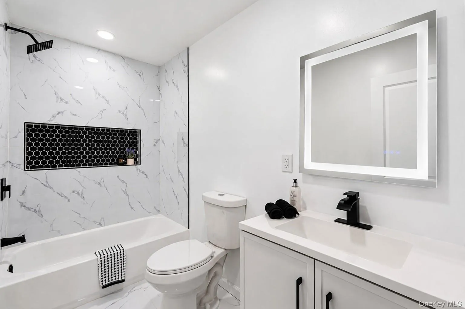 3 Park Avenue, Brookhaven, NY, 3 Bedrooms Bedrooms, 6 Rooms Rooms,3 BathroomsBathrooms,Residential,For Rent,Park,0,1029737 3 Park Avenue, Brookhaven, NY, 3 Bedrooms Bedrooms, 6 Rooms Rooms,3 BathroomsBathrooms,Residential,For Rent,Park,0,1029737